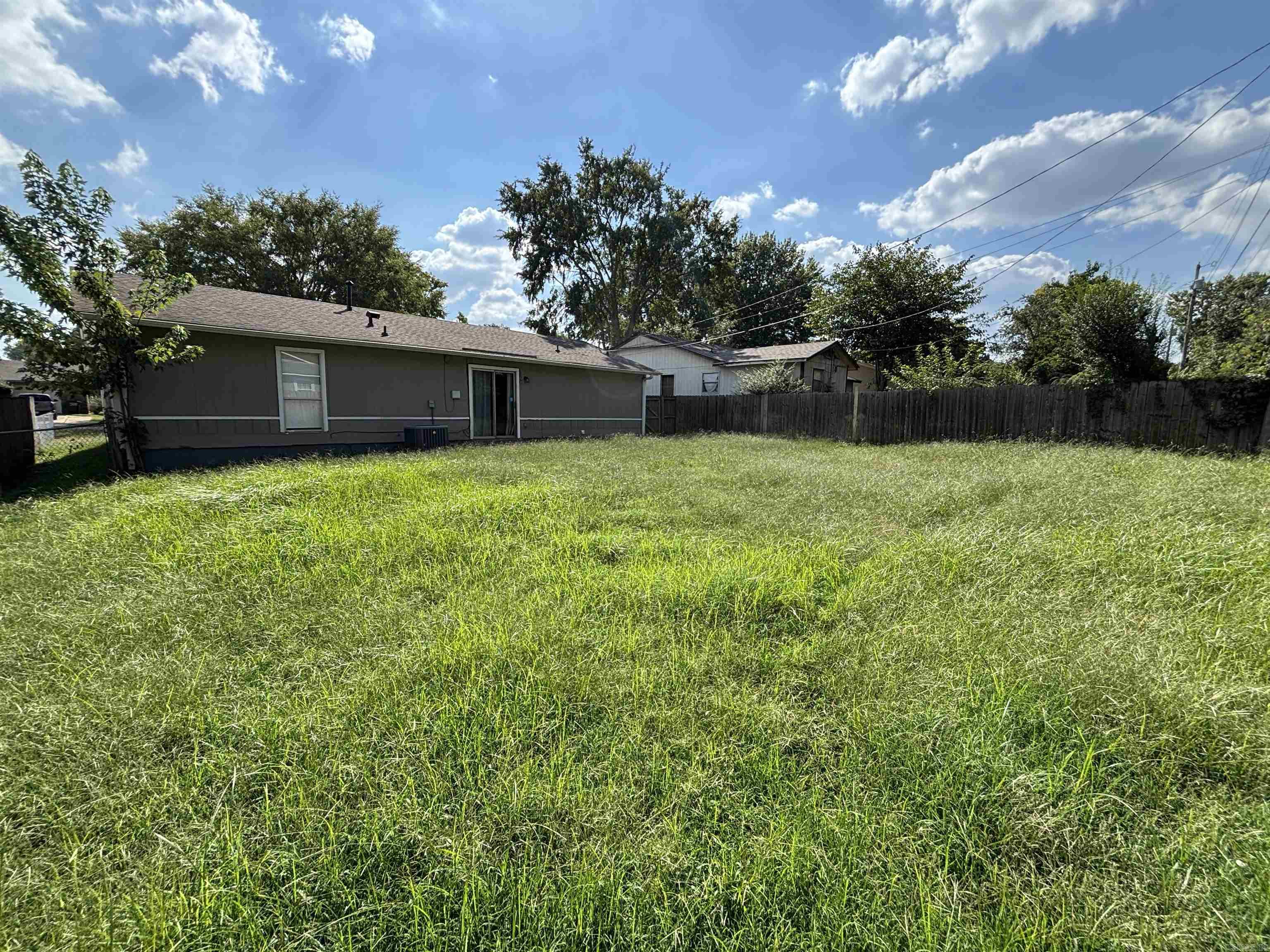 104 Lonsdale  Jacksonville, AR