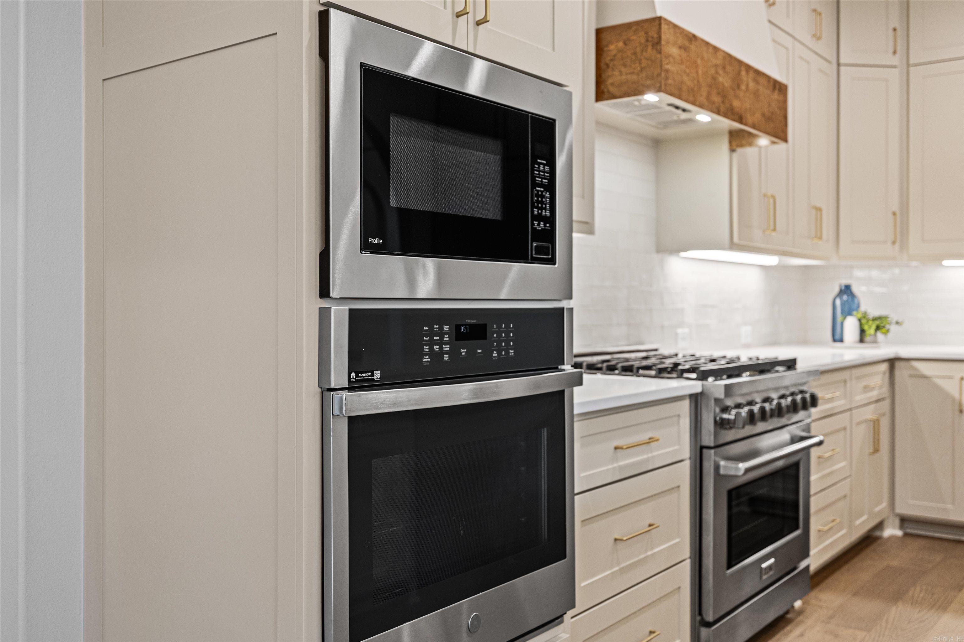 14415 Stonebrook  Maumelle, AR