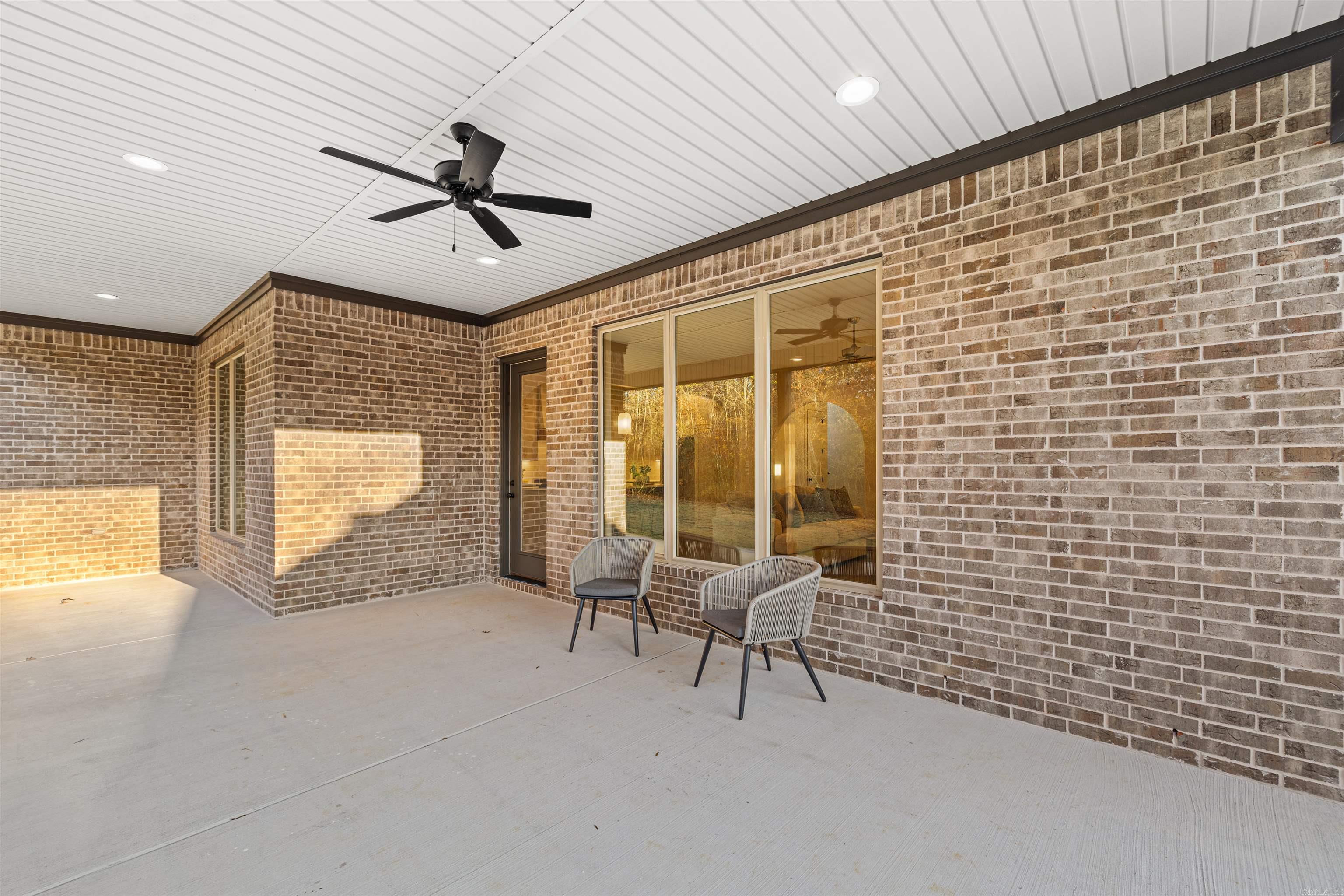 14415 Stonebrook  Maumelle, AR