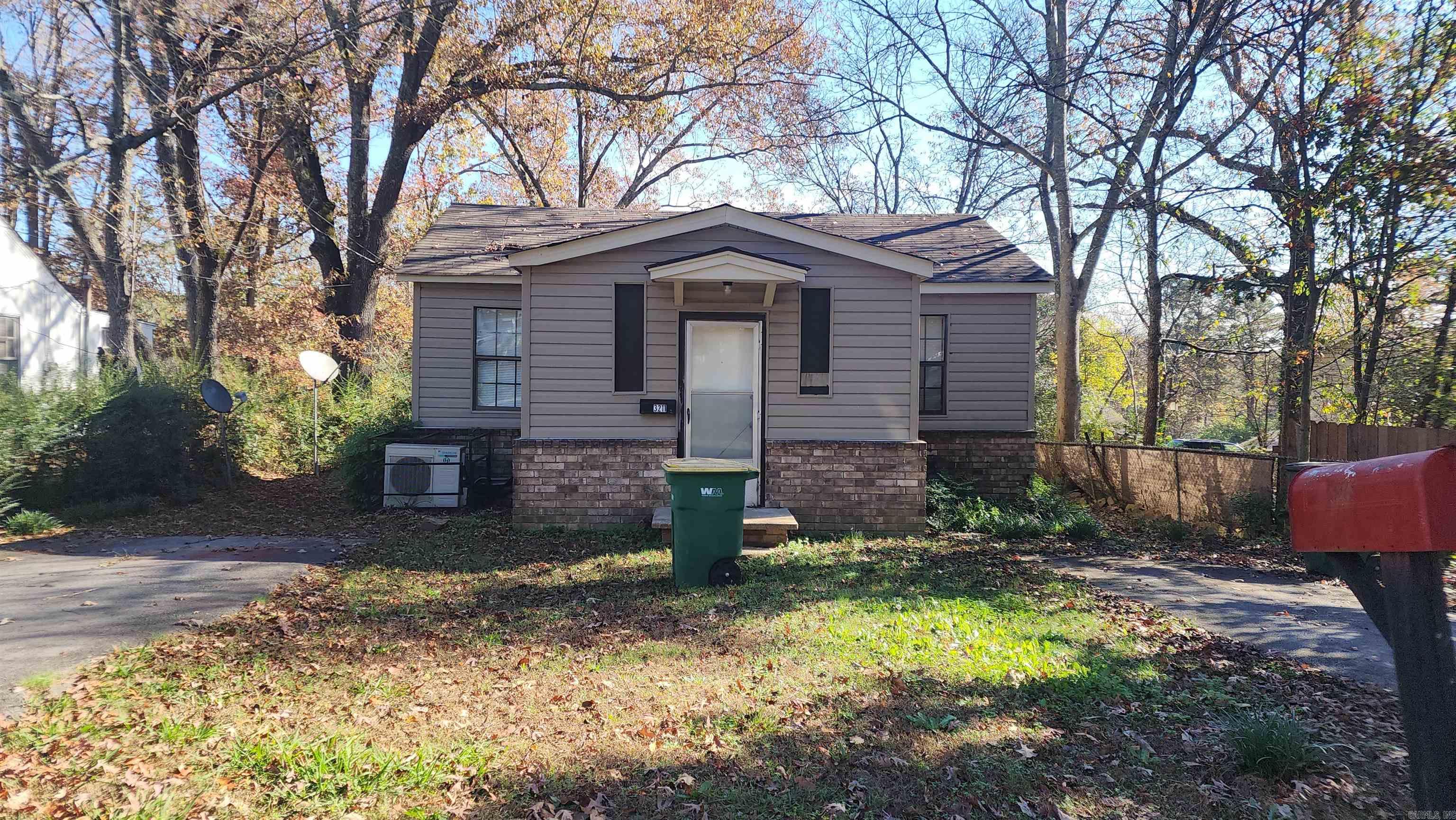 3211 Walker  Little Rock, AR
