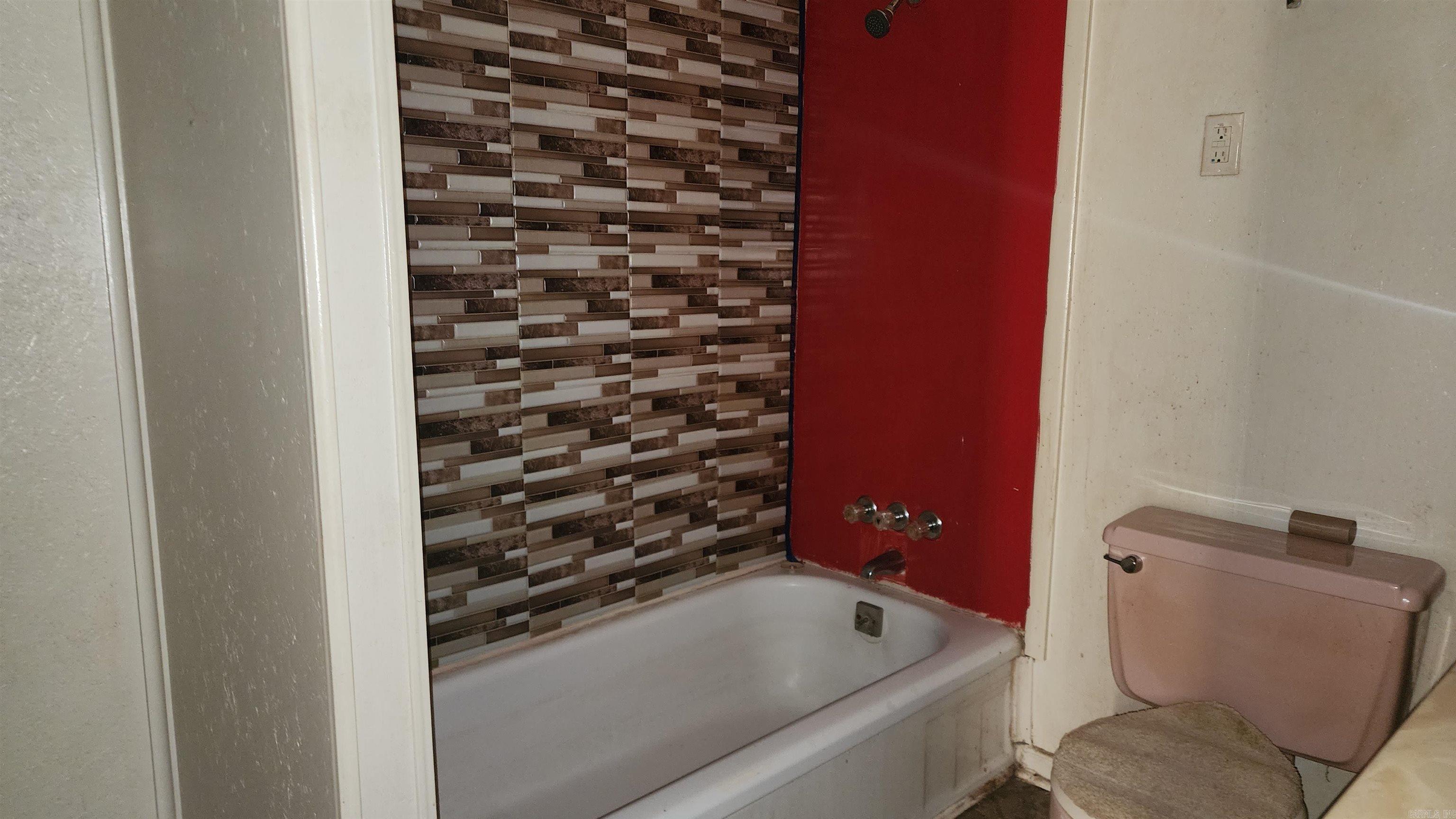 3211 Walker  Little Rock, AR