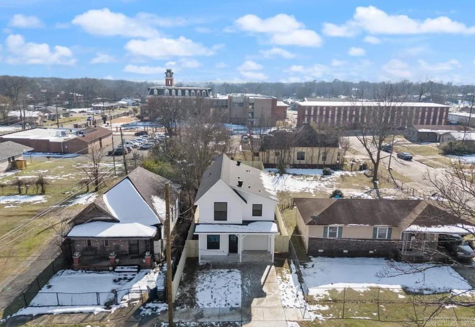 1517 W 15th  Little Rock, AR