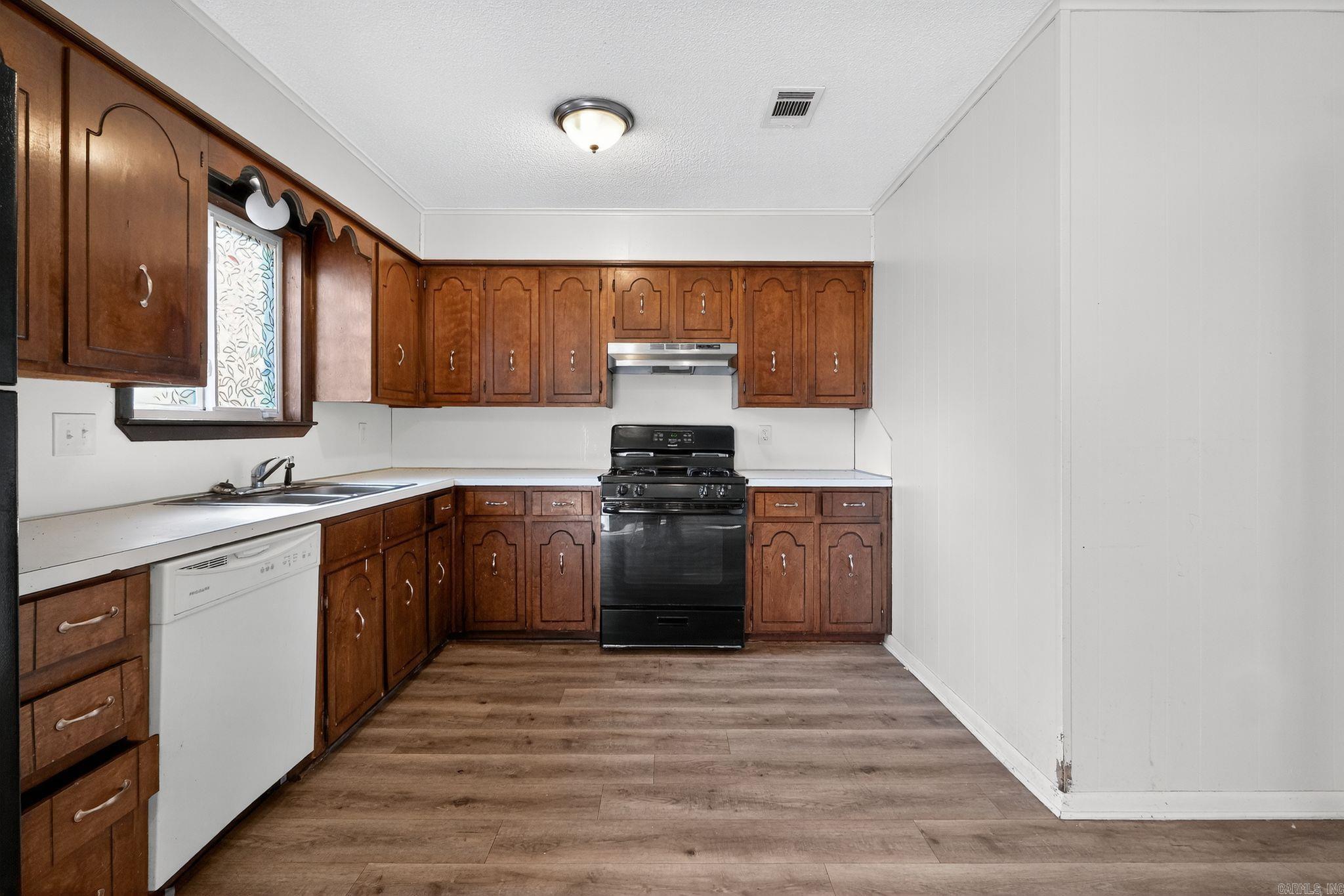 802 Towering Oaks  Jacksonville, AR