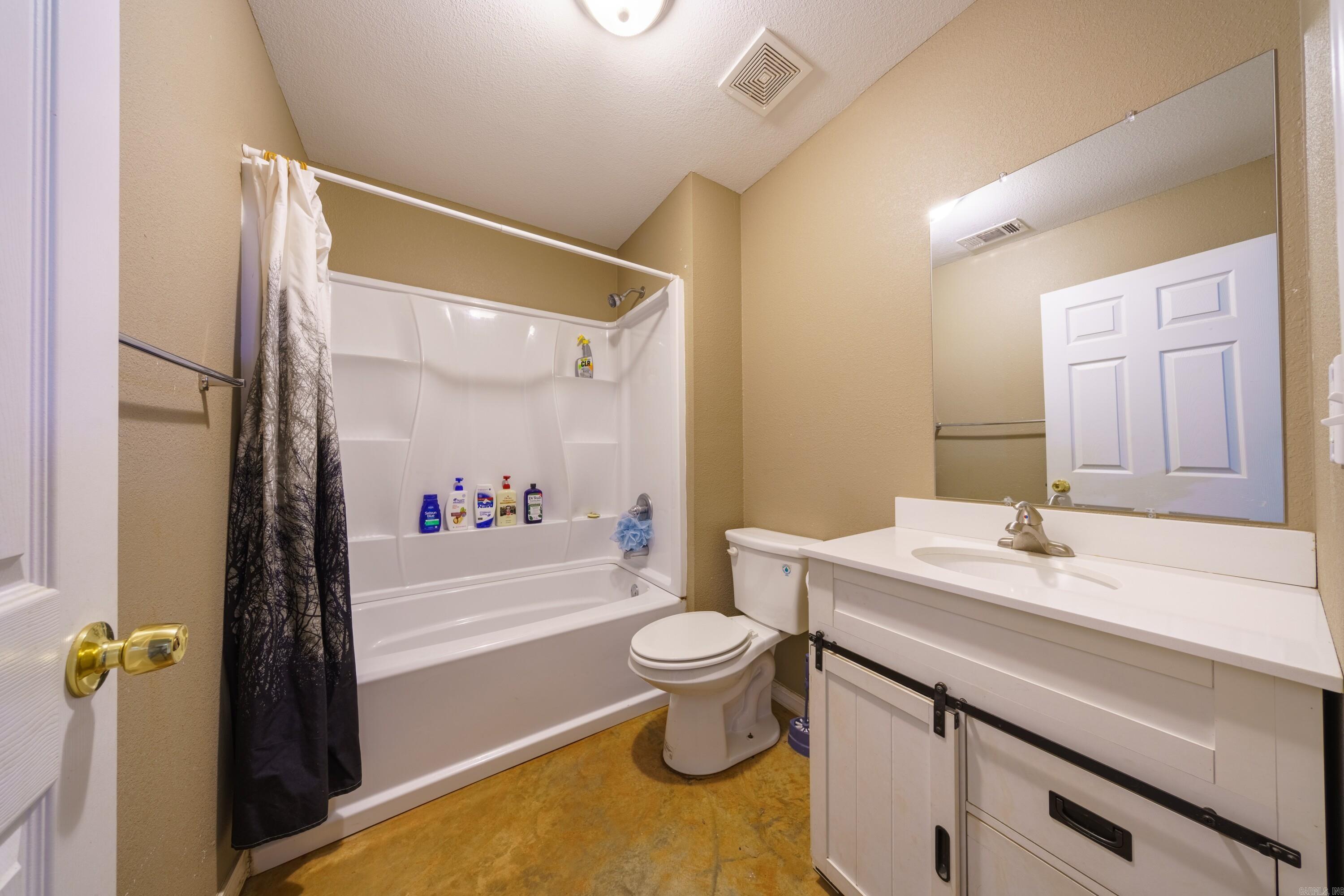 800 Strawberry River Road  Smithville, AR