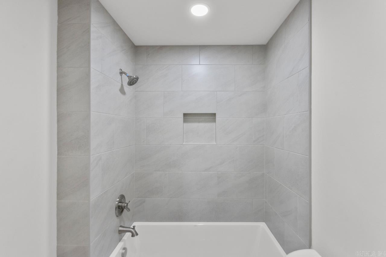 4406 Cumberland  Benton, AR