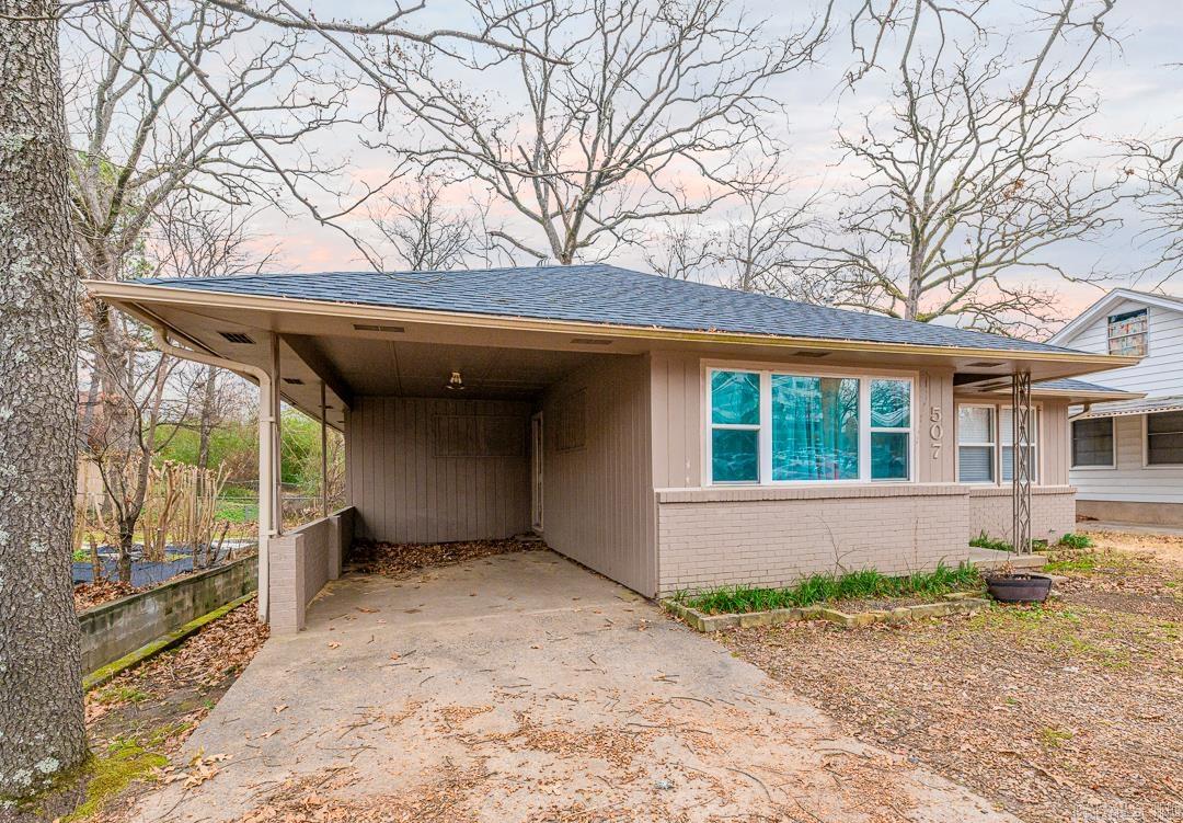 507 UAMS BLVD  Little Rock, AR