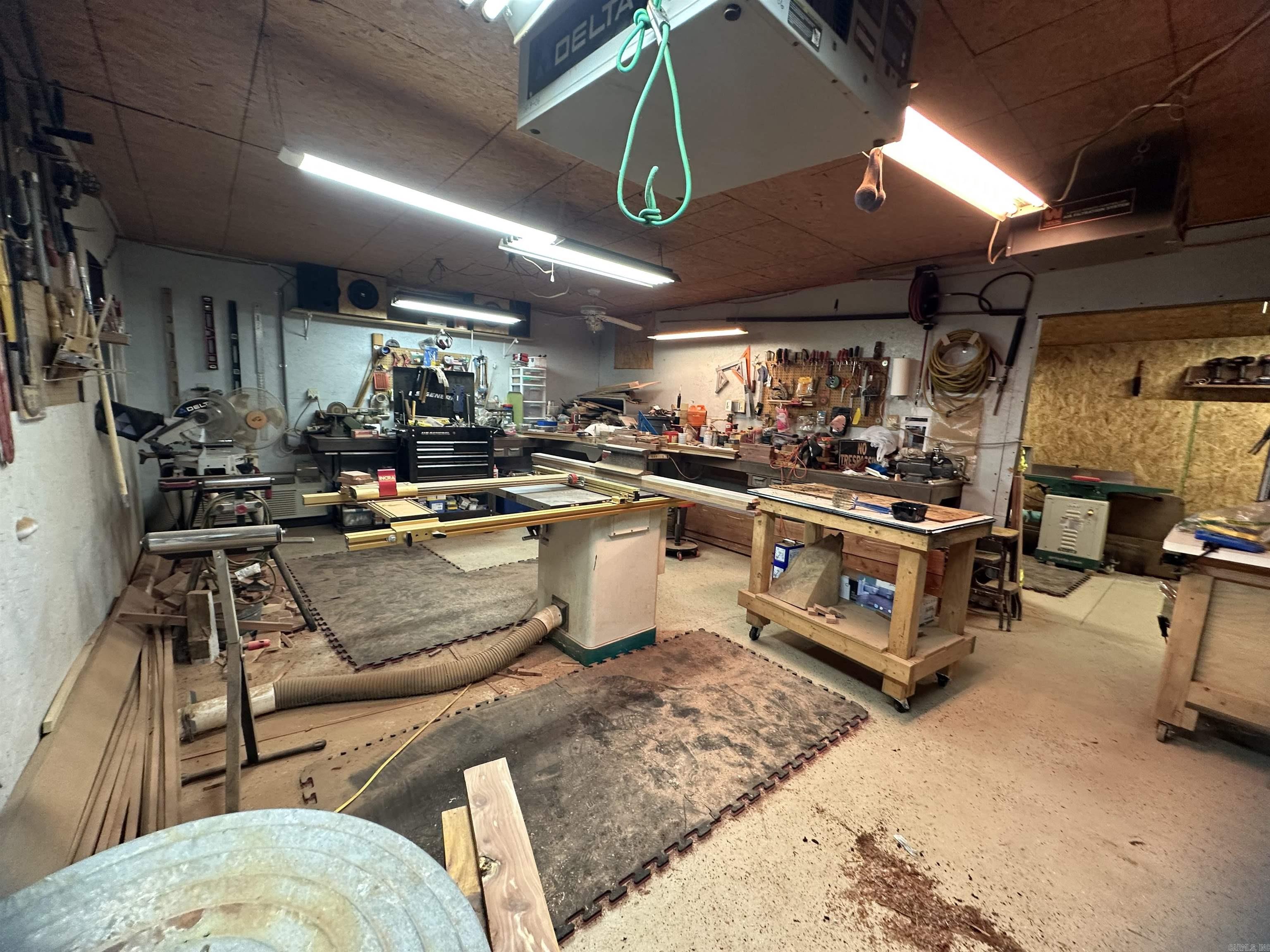 5032 S Hwy 190  Prattsville, AR