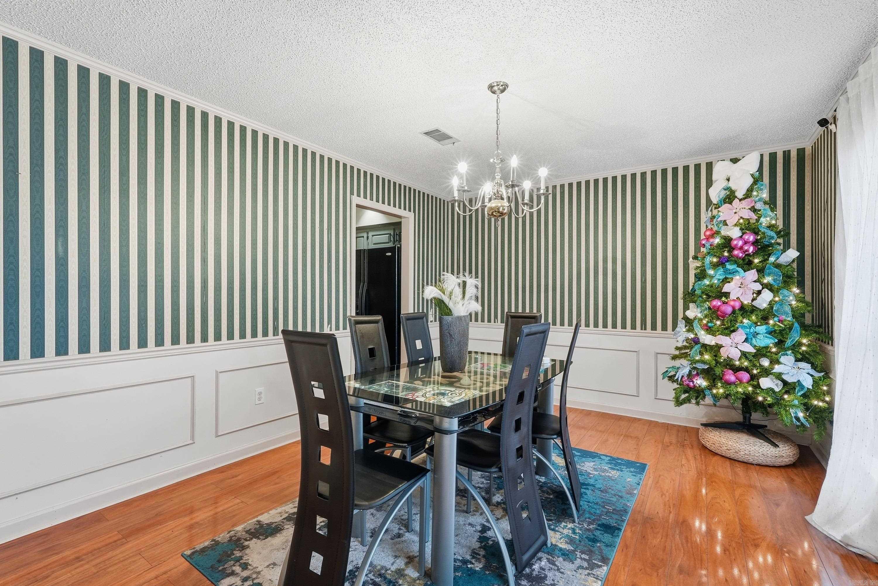 4 Yazoo  Maumelle, AR