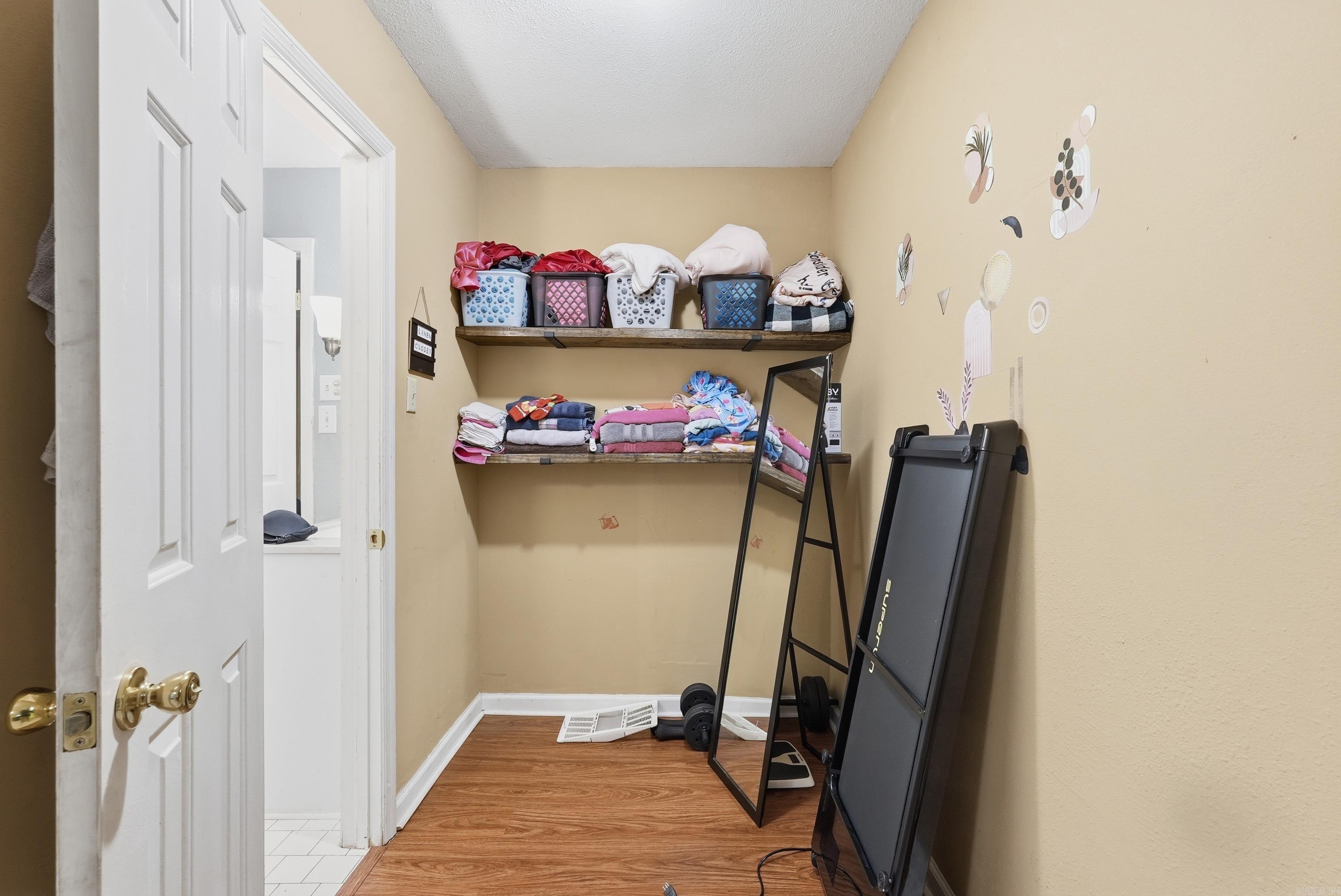 4 Yazoo  Maumelle, AR