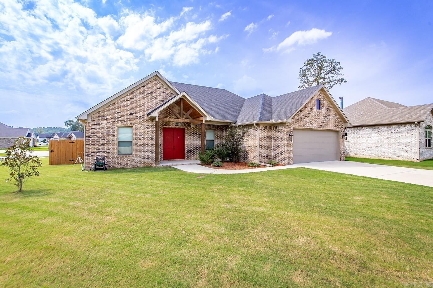 837 Oak Forest  Sherwood, AR