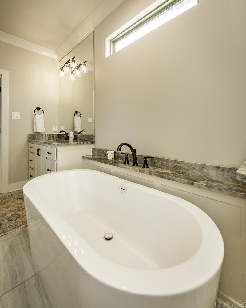 837 Oak Forest  Sherwood, AR