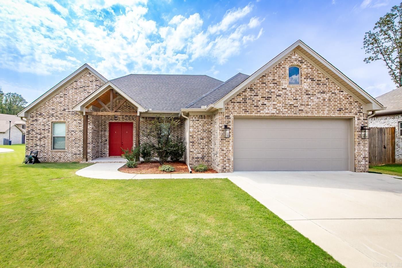 837 Oak Forest  Sherwood, AR