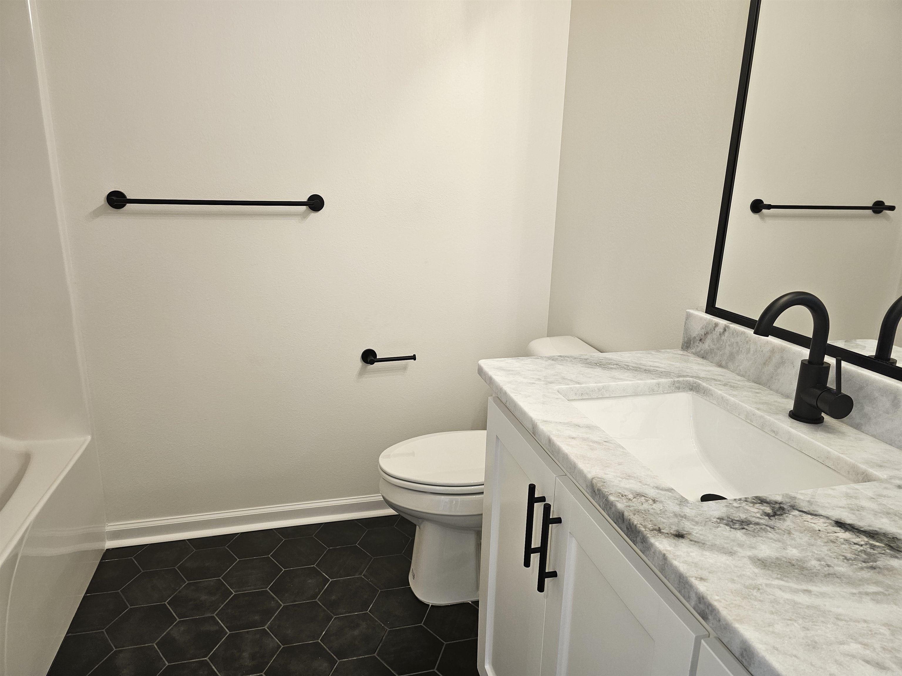 180 Kelton  Hensley, AR