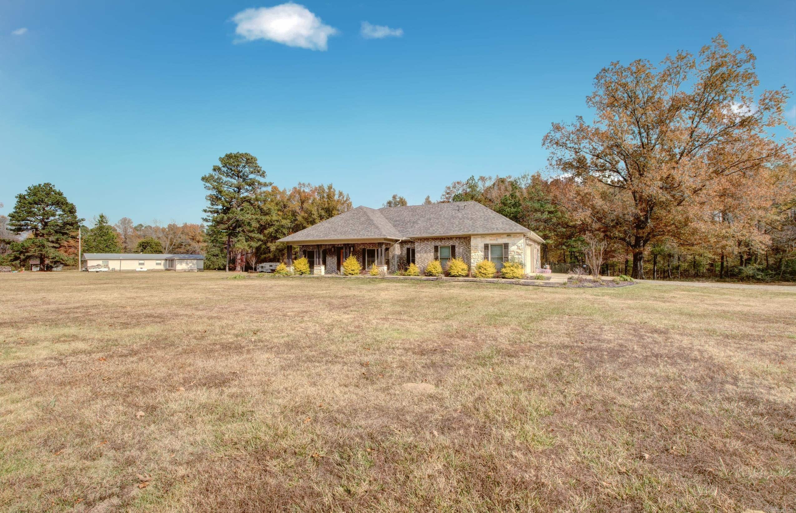 1414 AR-53  Gurdon, AR
