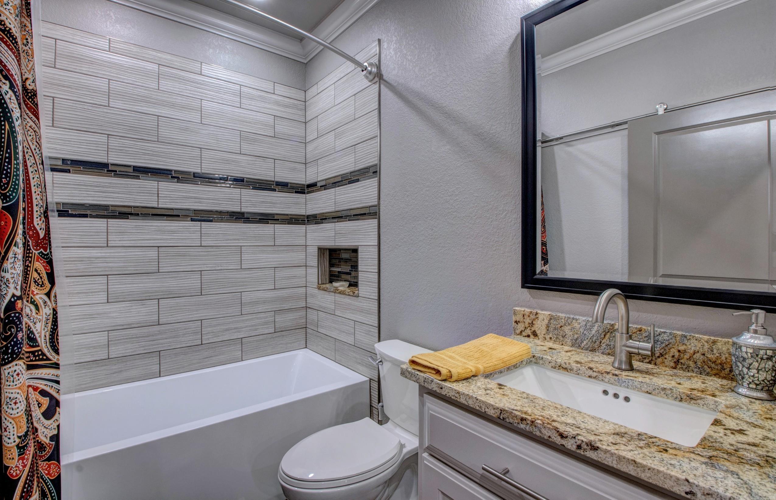 1414 AR-53  Gurdon, AR