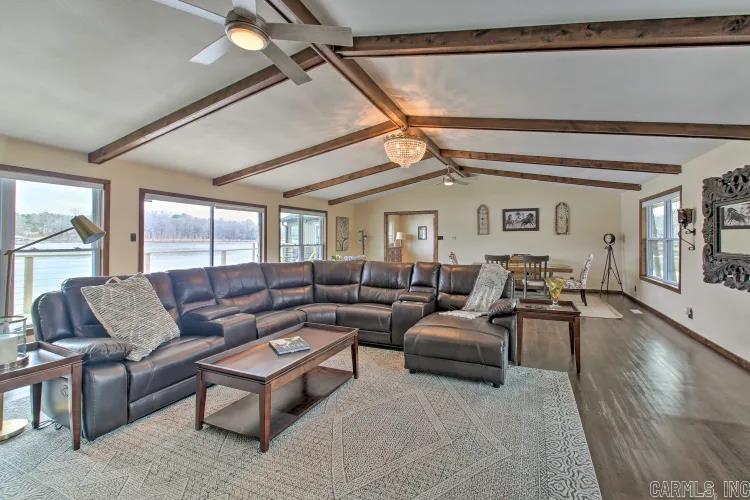 115 Woodstock  Hot Springs, AR