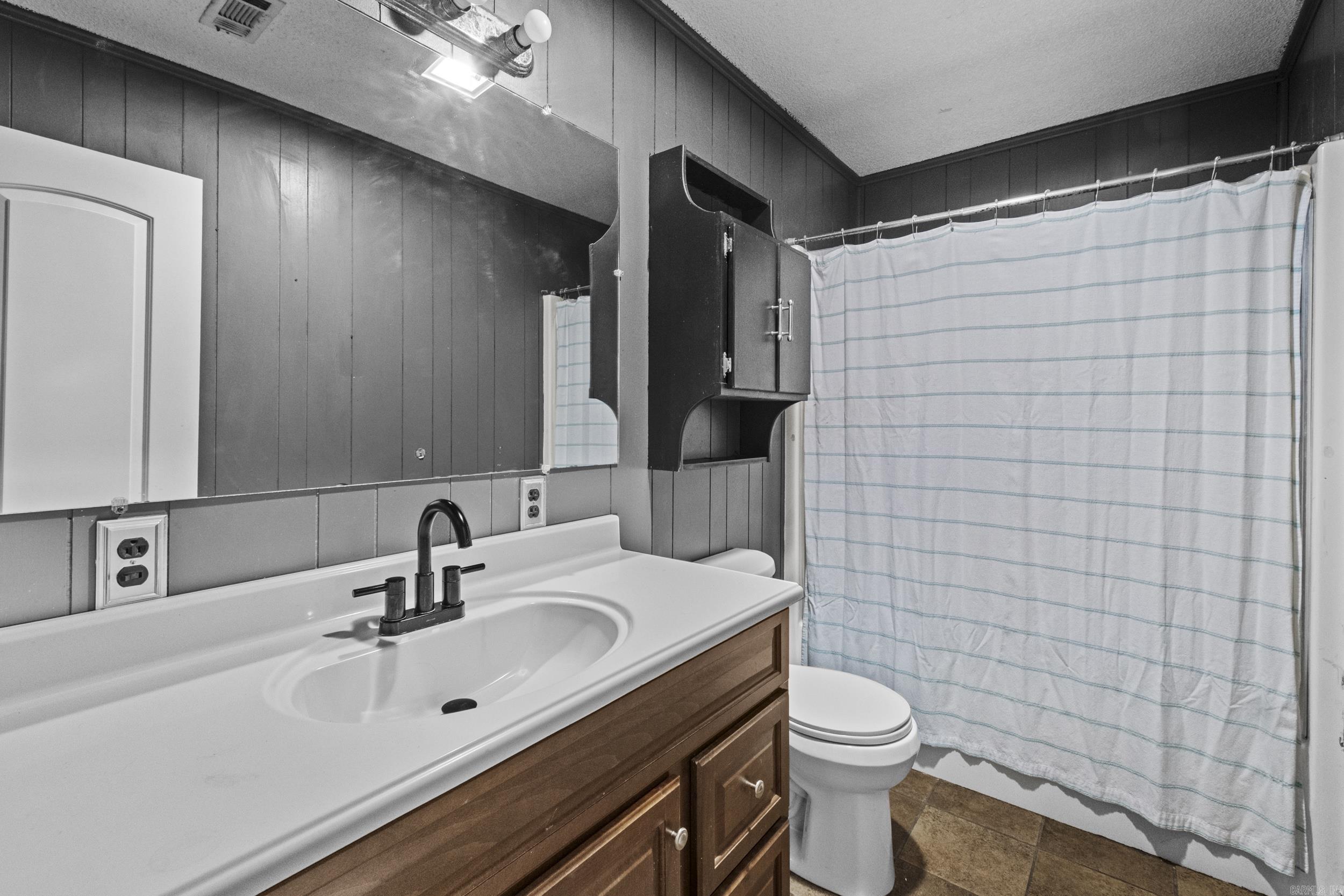 101 Mobley  Searcy, AR