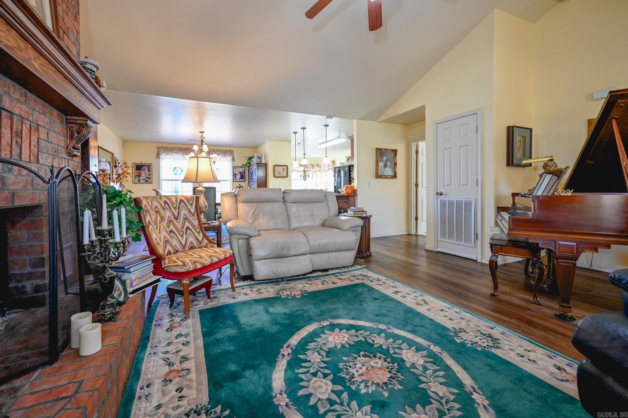 144 Polk Road 39  Mena, AR