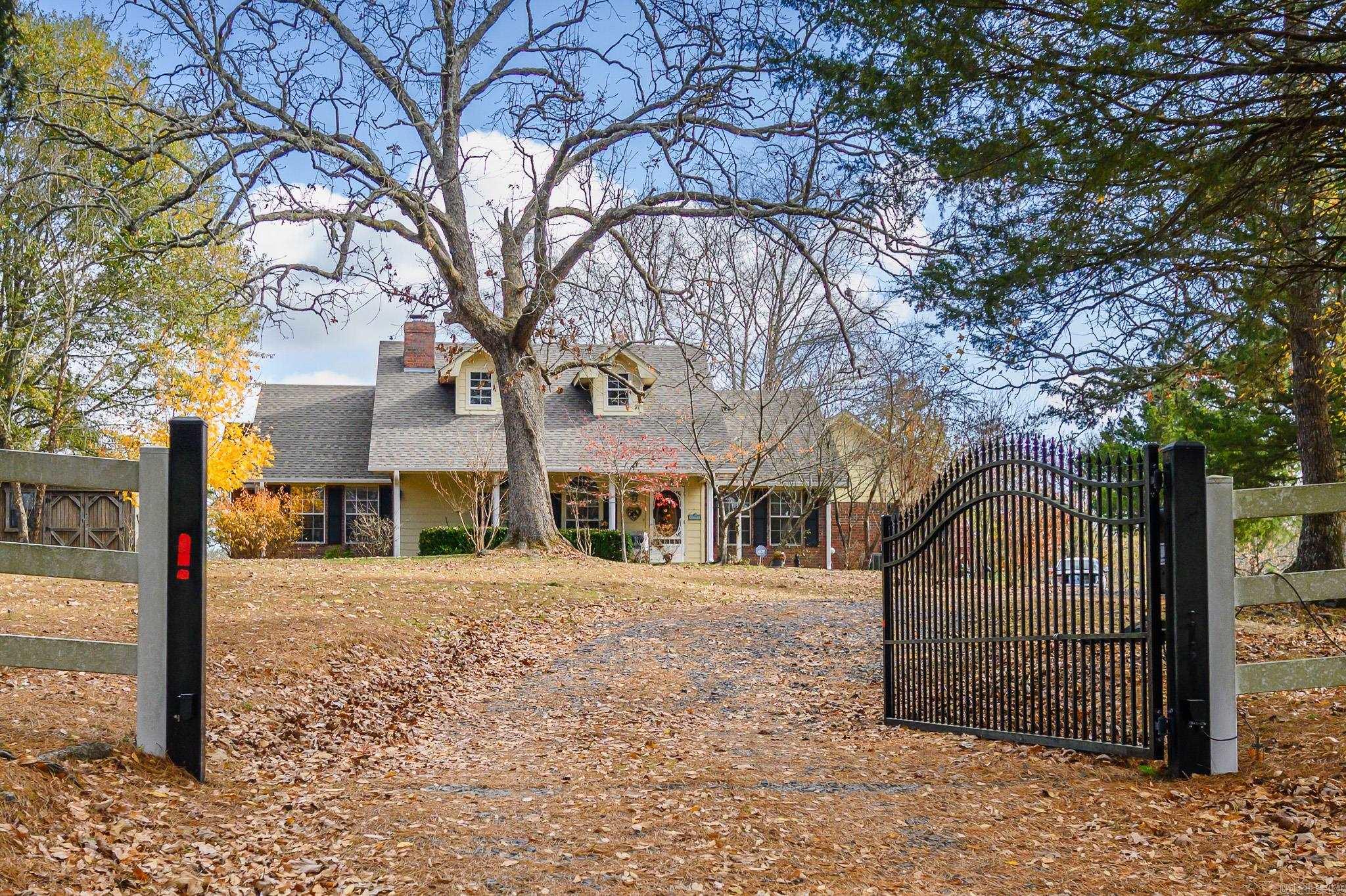 144 Polk Road 39  Mena, AR