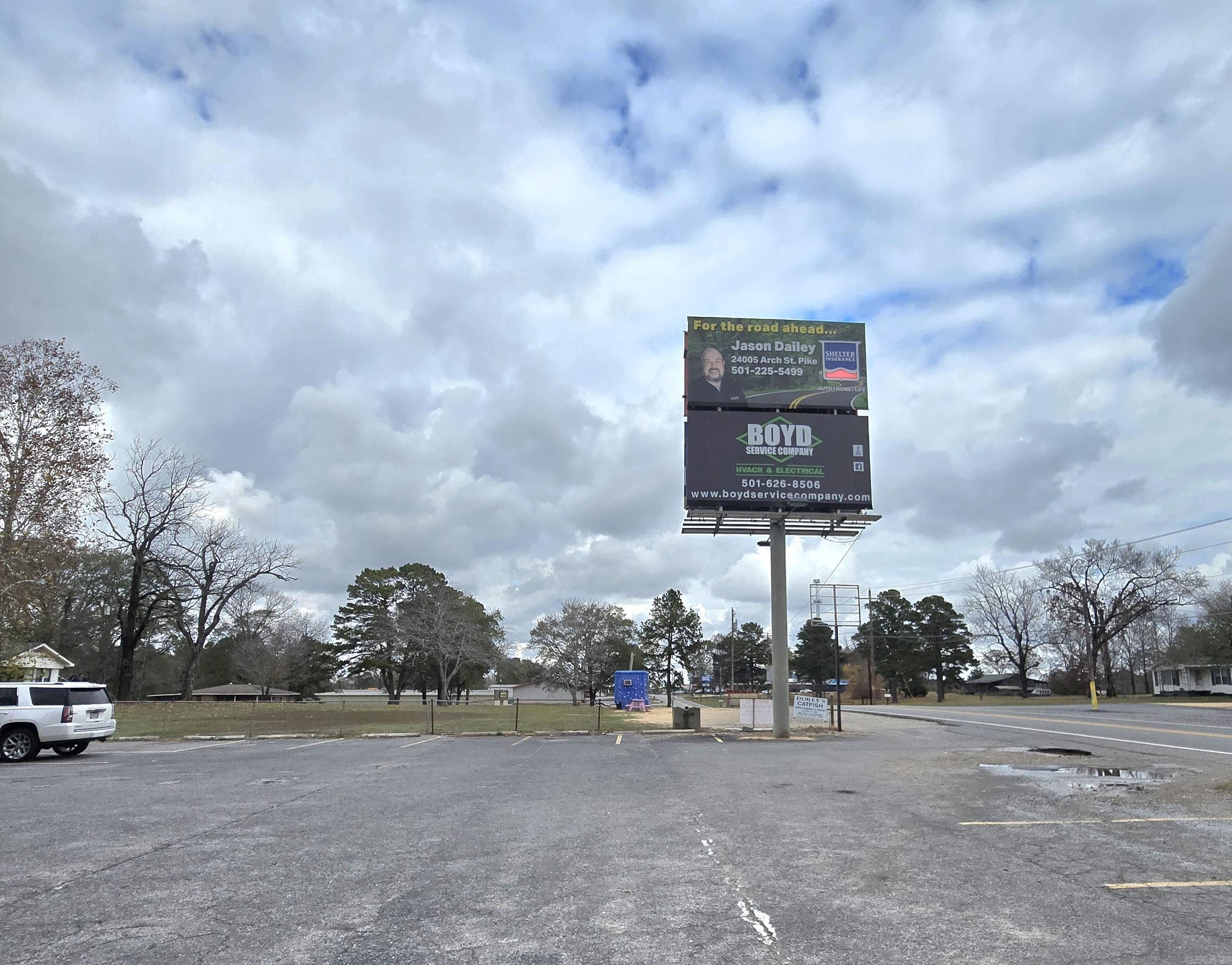 21125 Arch Street  Hensley, AR