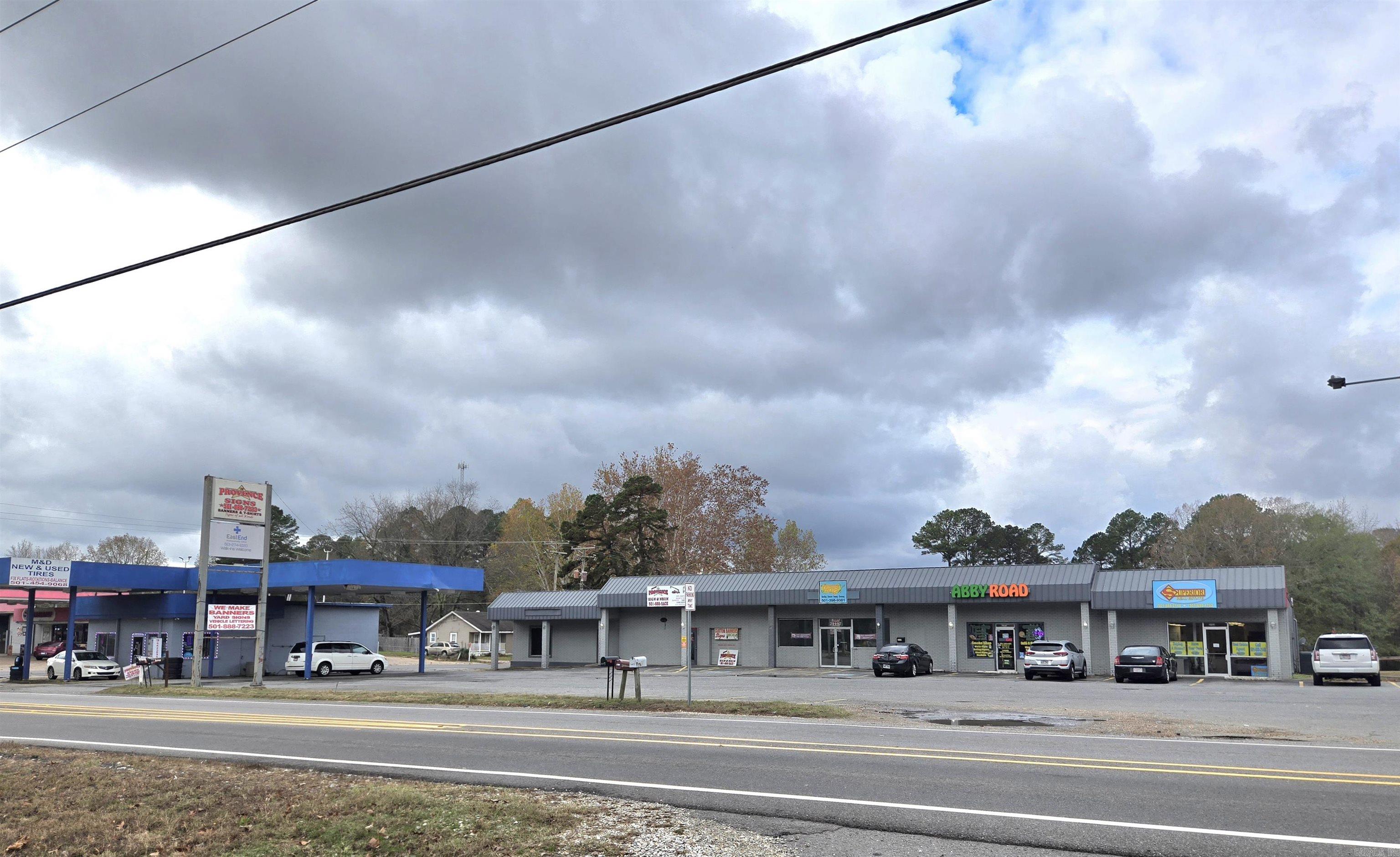 21125 Arch Street  Hensley, AR