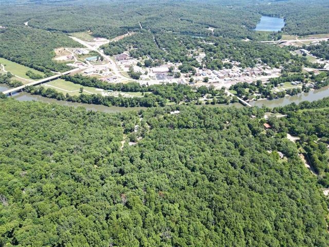 167 Wahpeton Hill  Hardy, AR