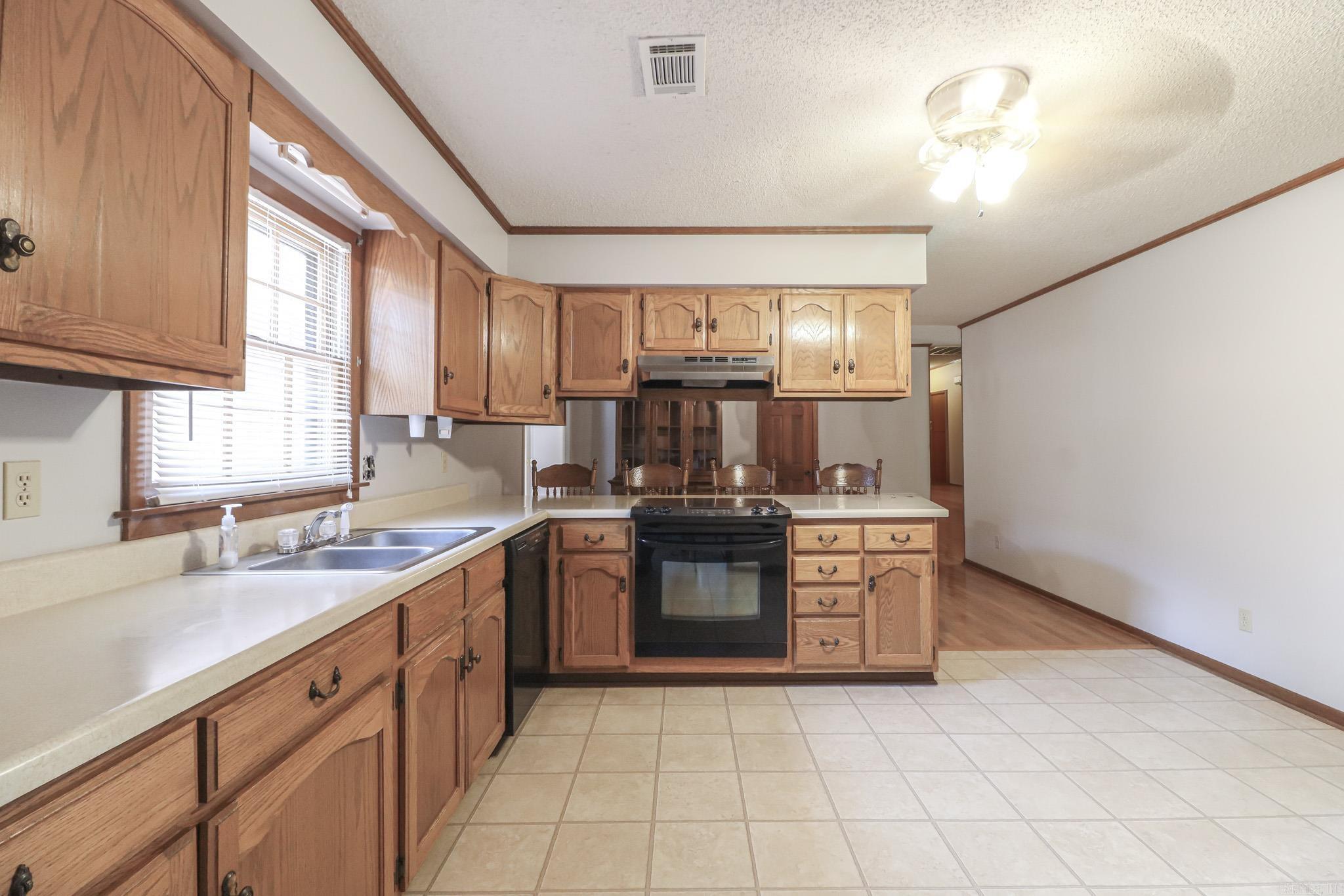 1101 Oriole  Jonesboro, AR