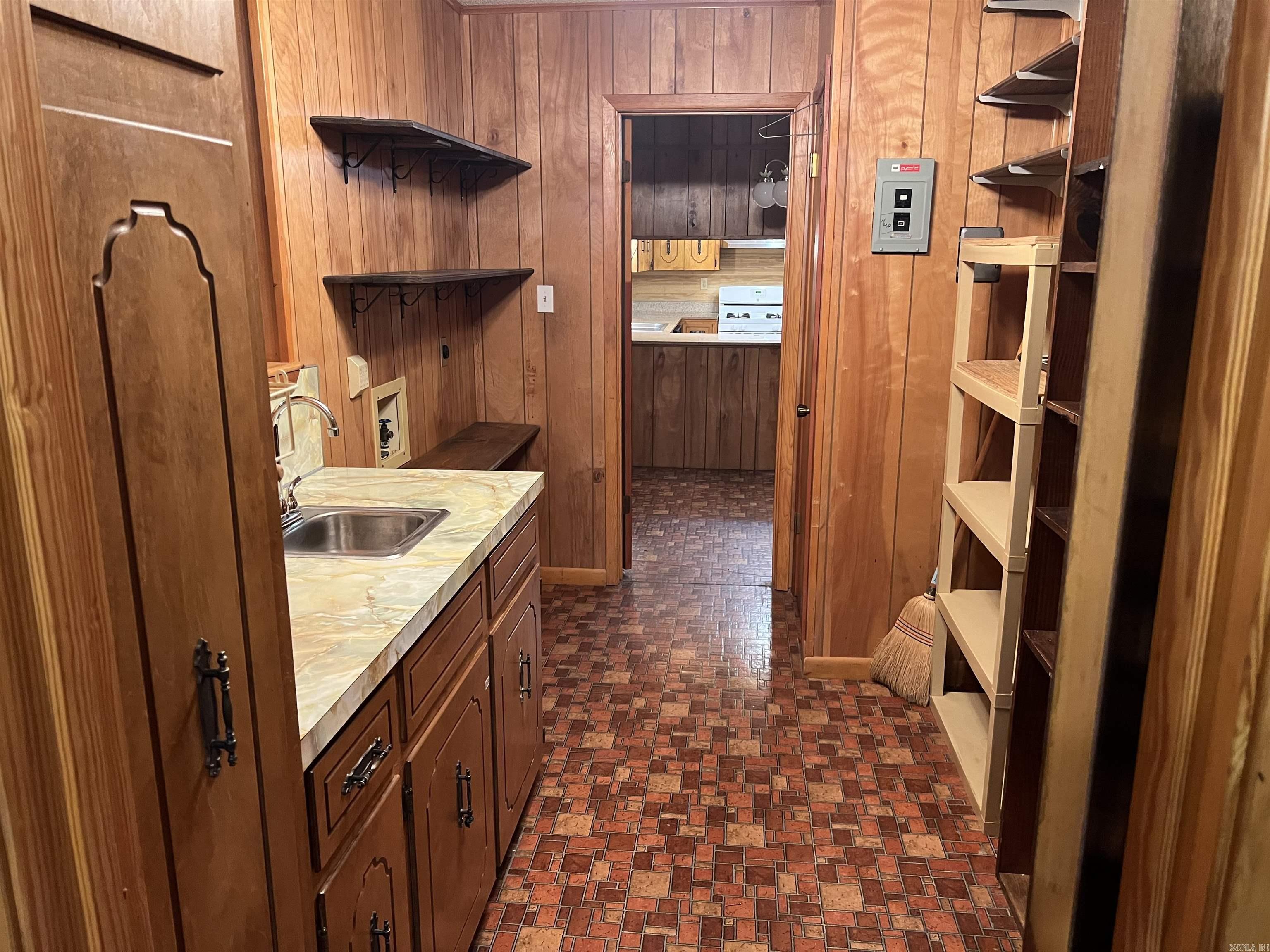 556 Davidson Rd  Beebe, AR