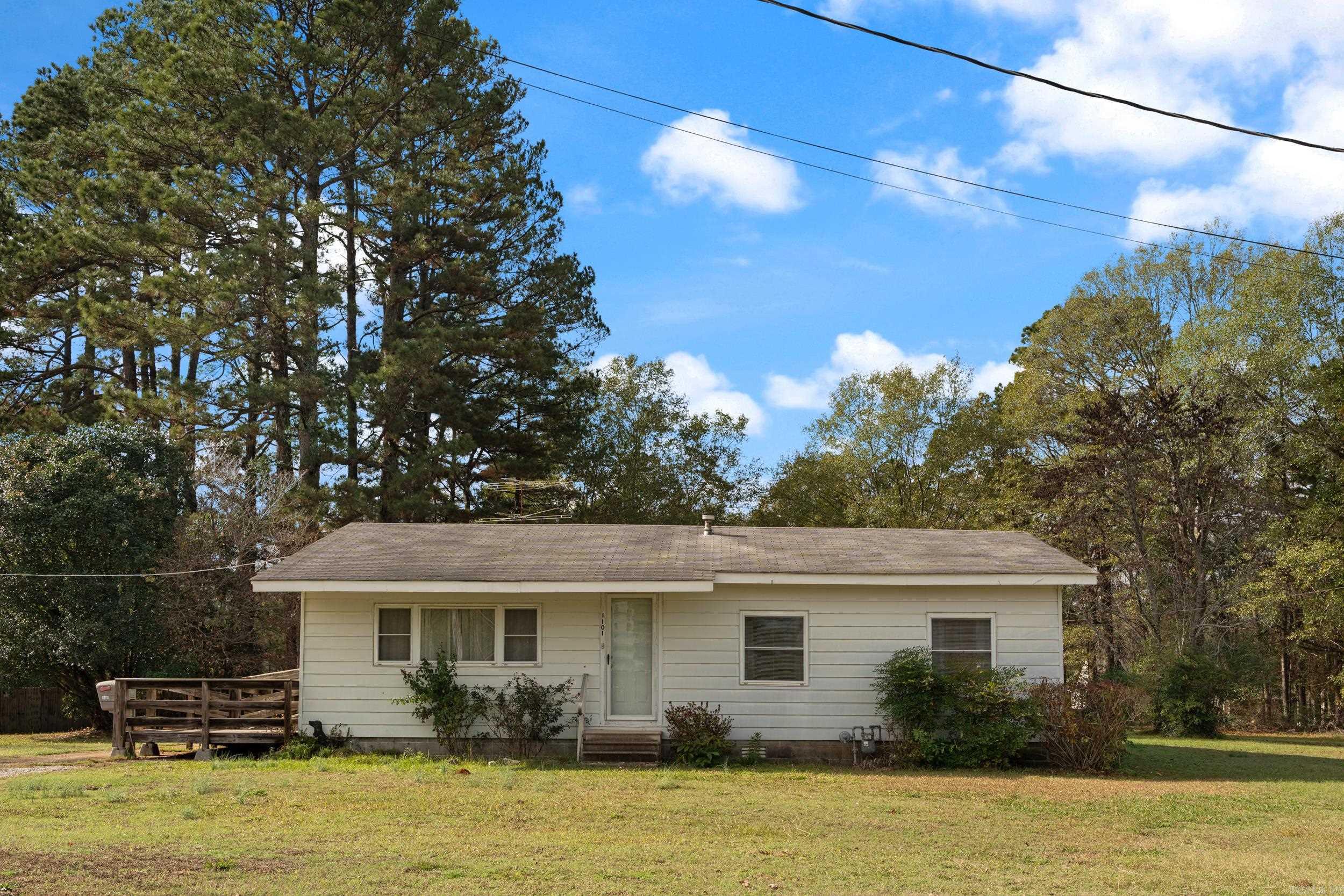 1101 N Red Street  Sheridan, AR