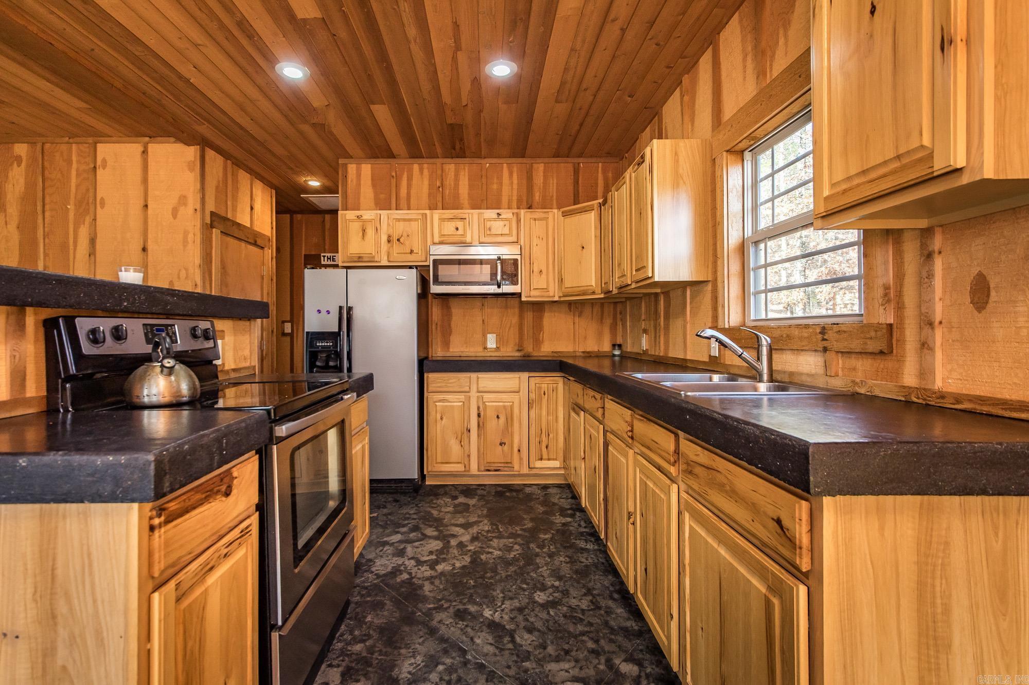 94 Jerry Ln. Quitman, AR 72131