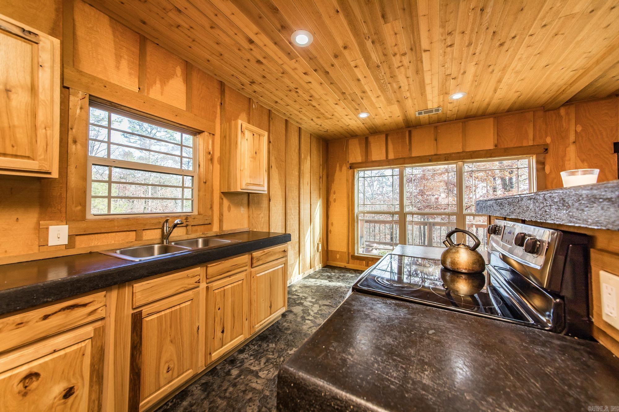 94 Jerry Ln. Quitman, AR 72131