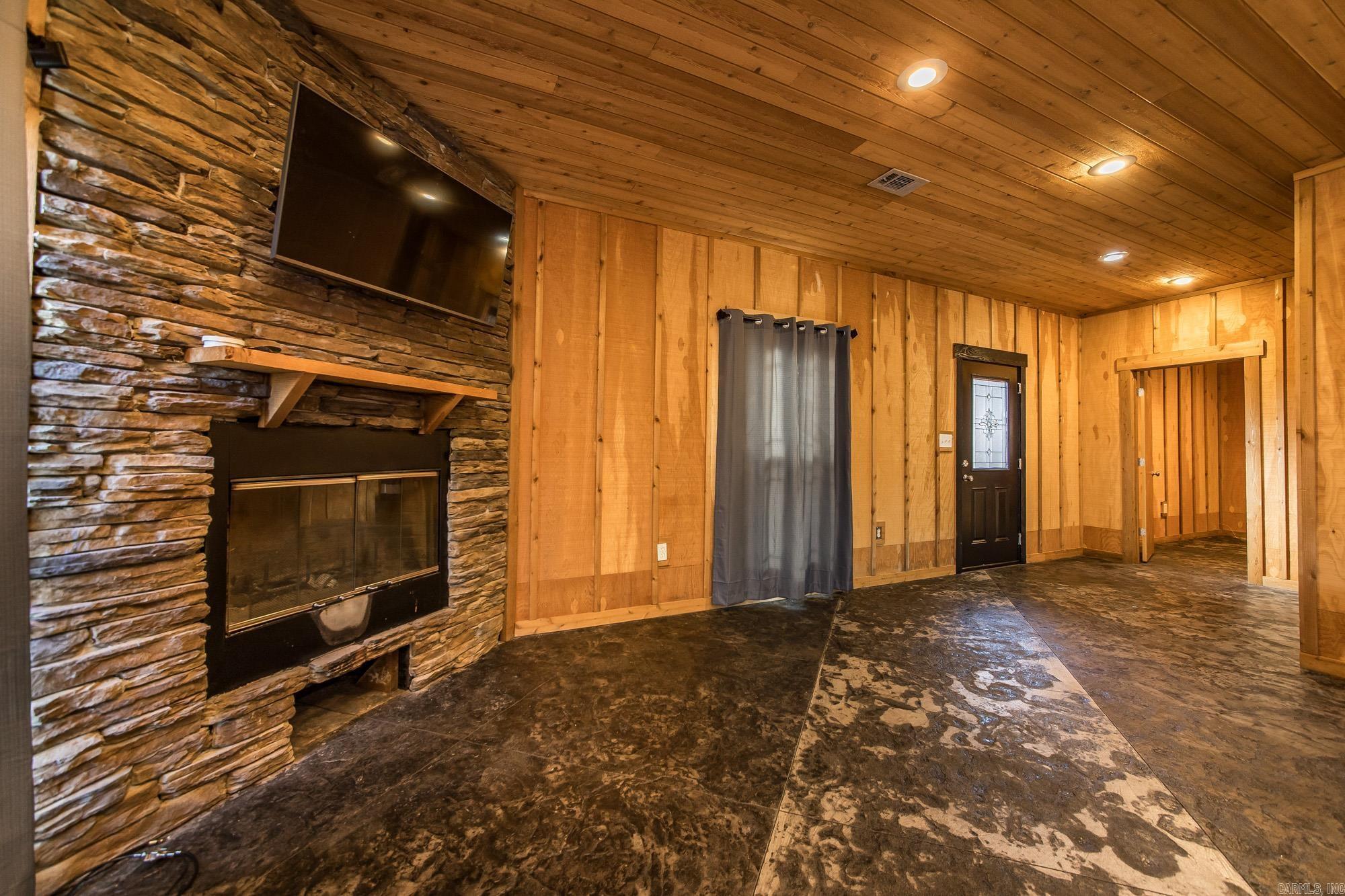 94 Jerry Ln. Quitman, AR 72131