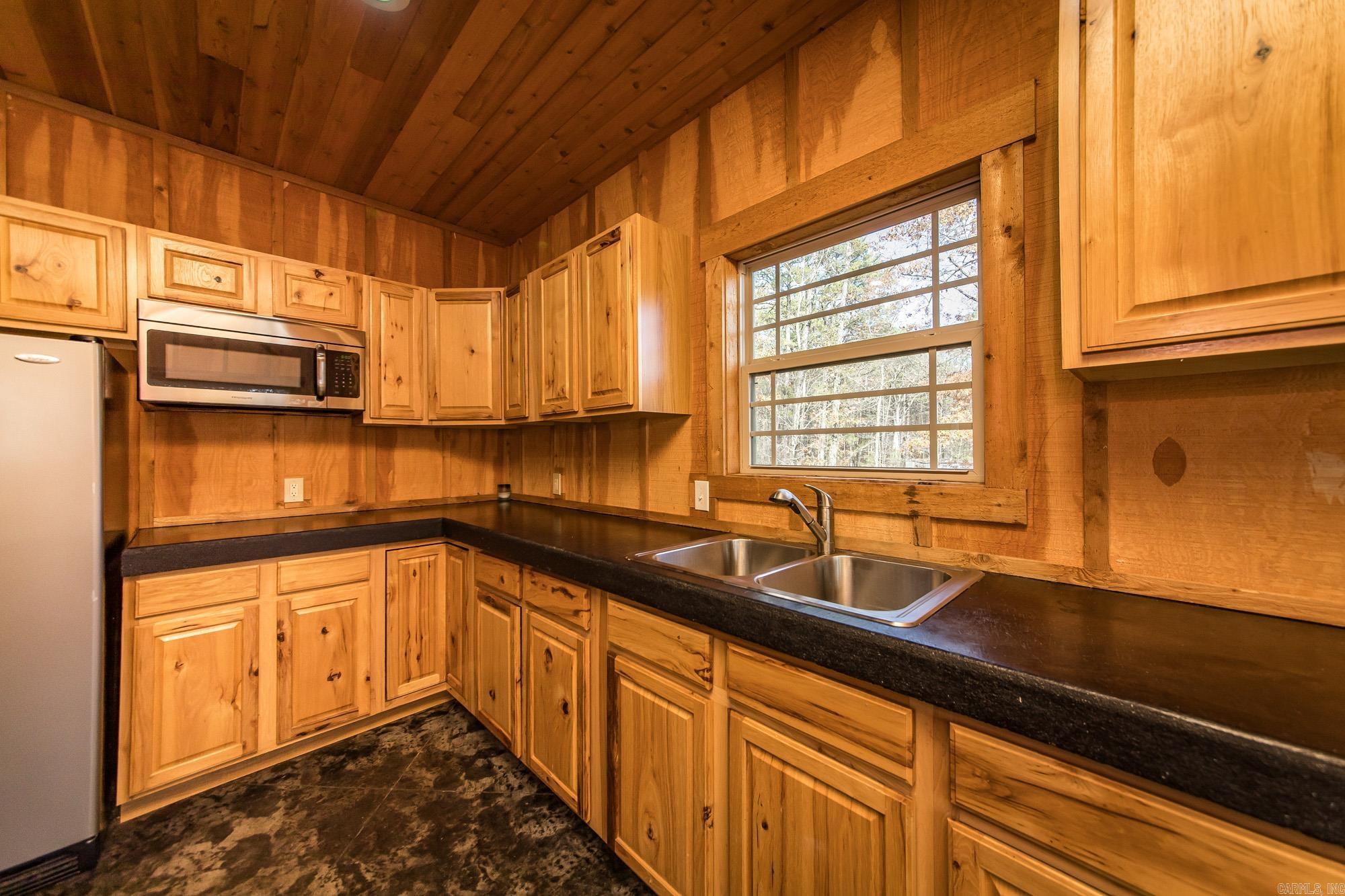 94 Jerry Ln. Quitman, AR 72131