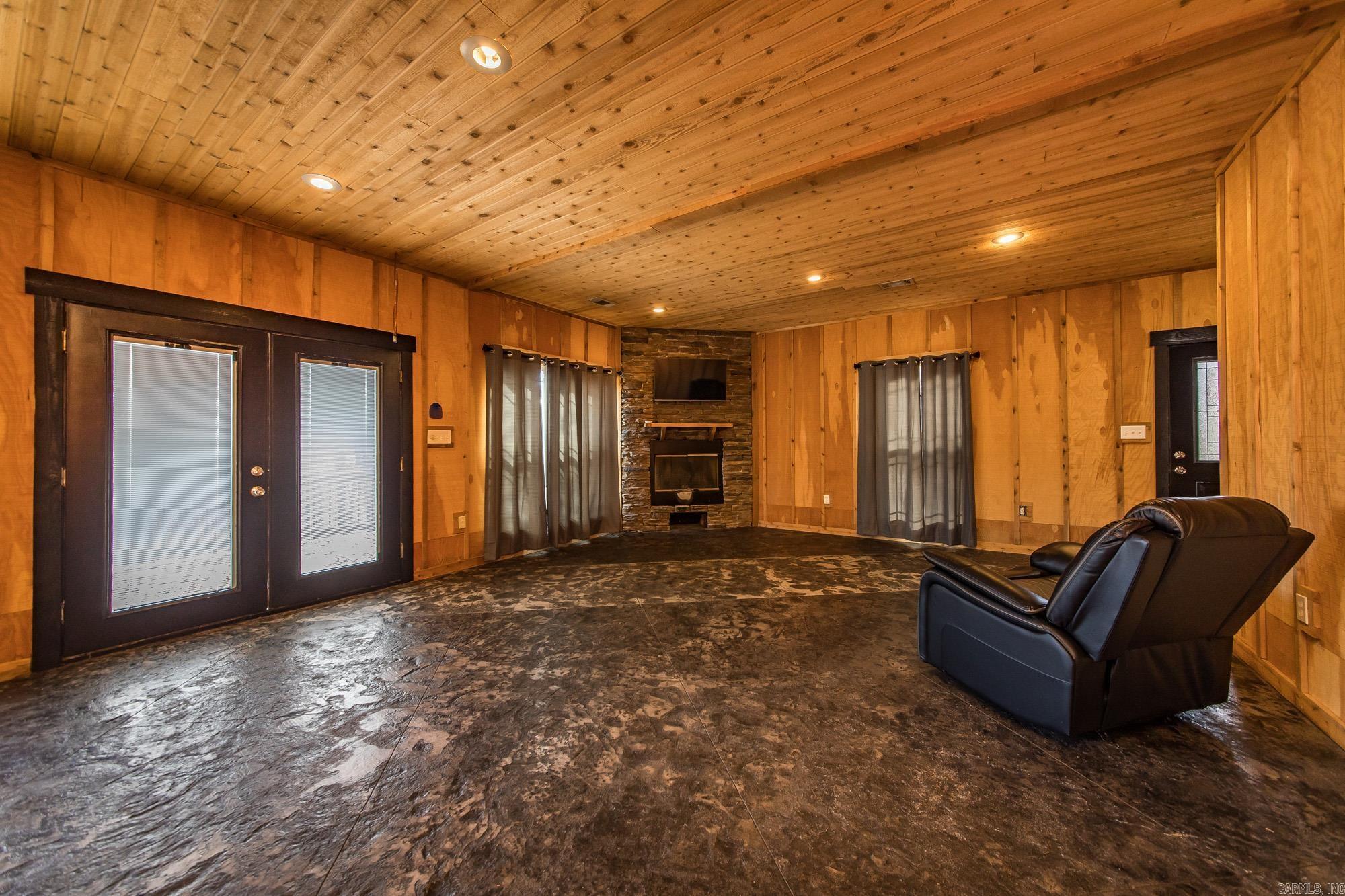 94 Jerry Ln. Quitman, AR 72131