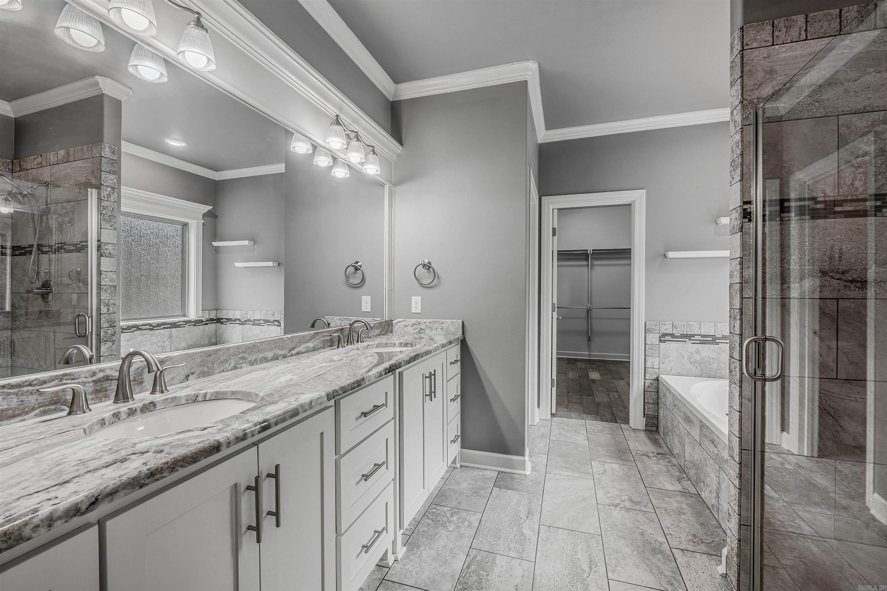 66 Oakbrooke Drive  Sherwood, AR