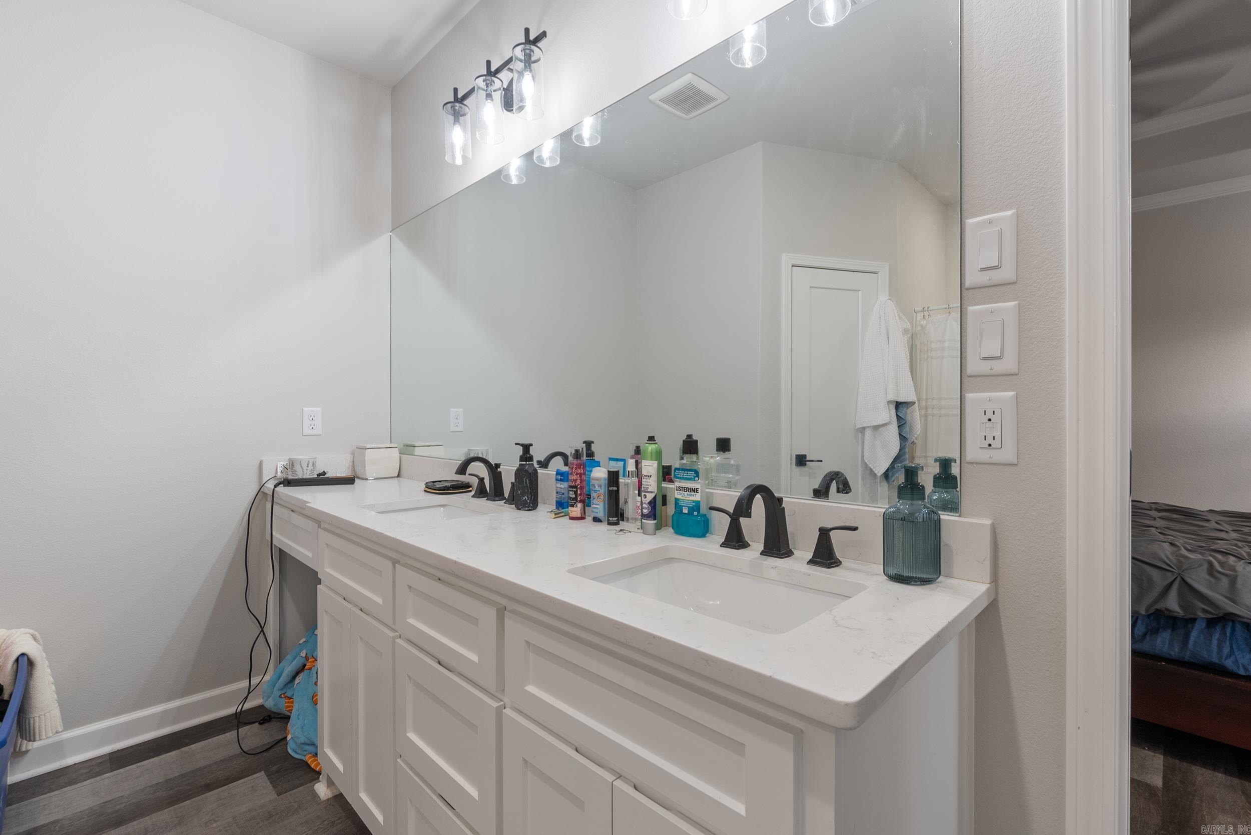 26543 S Sardis Road  Bauxite, AR