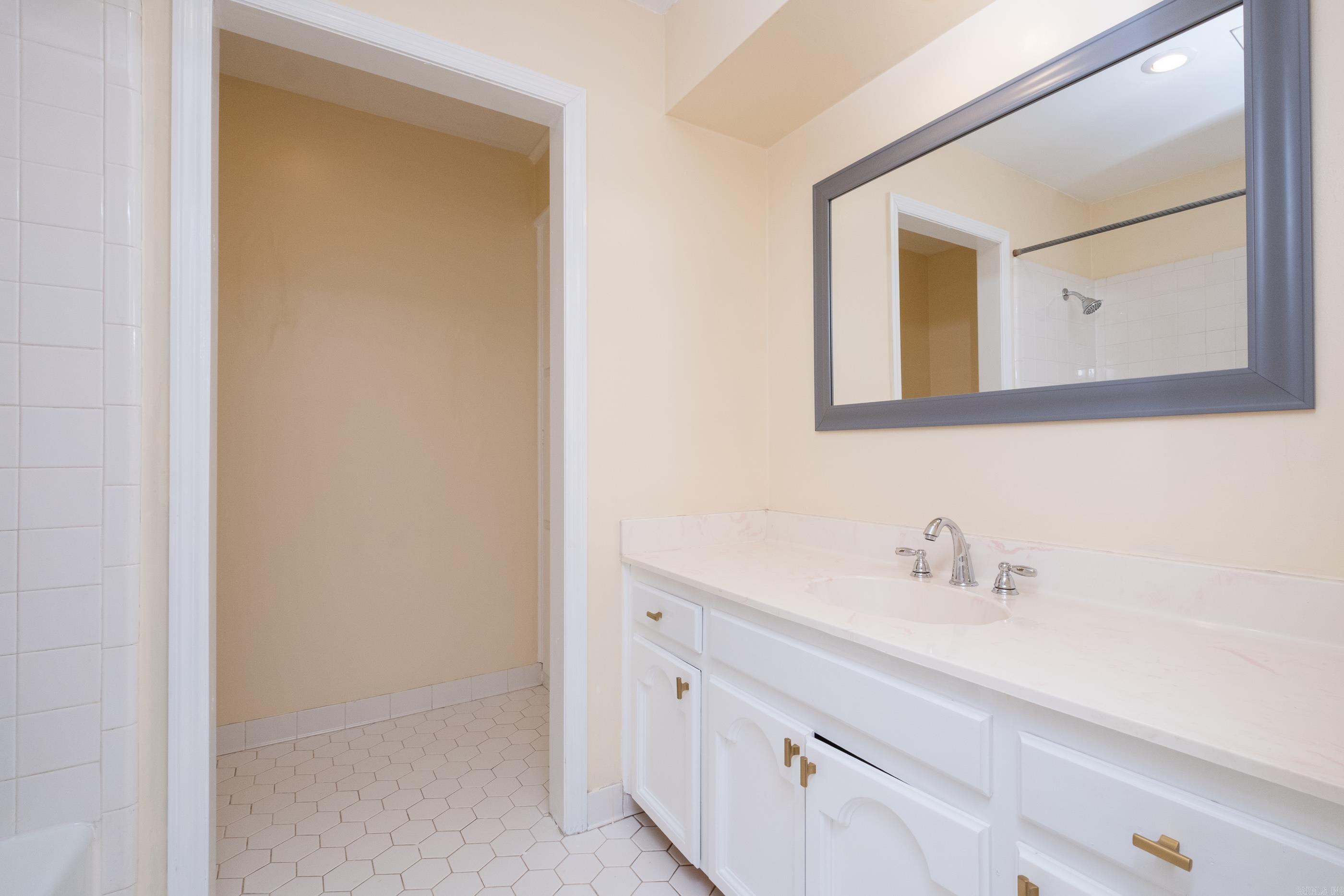 23 Inverness Cir  Little Rock, AR