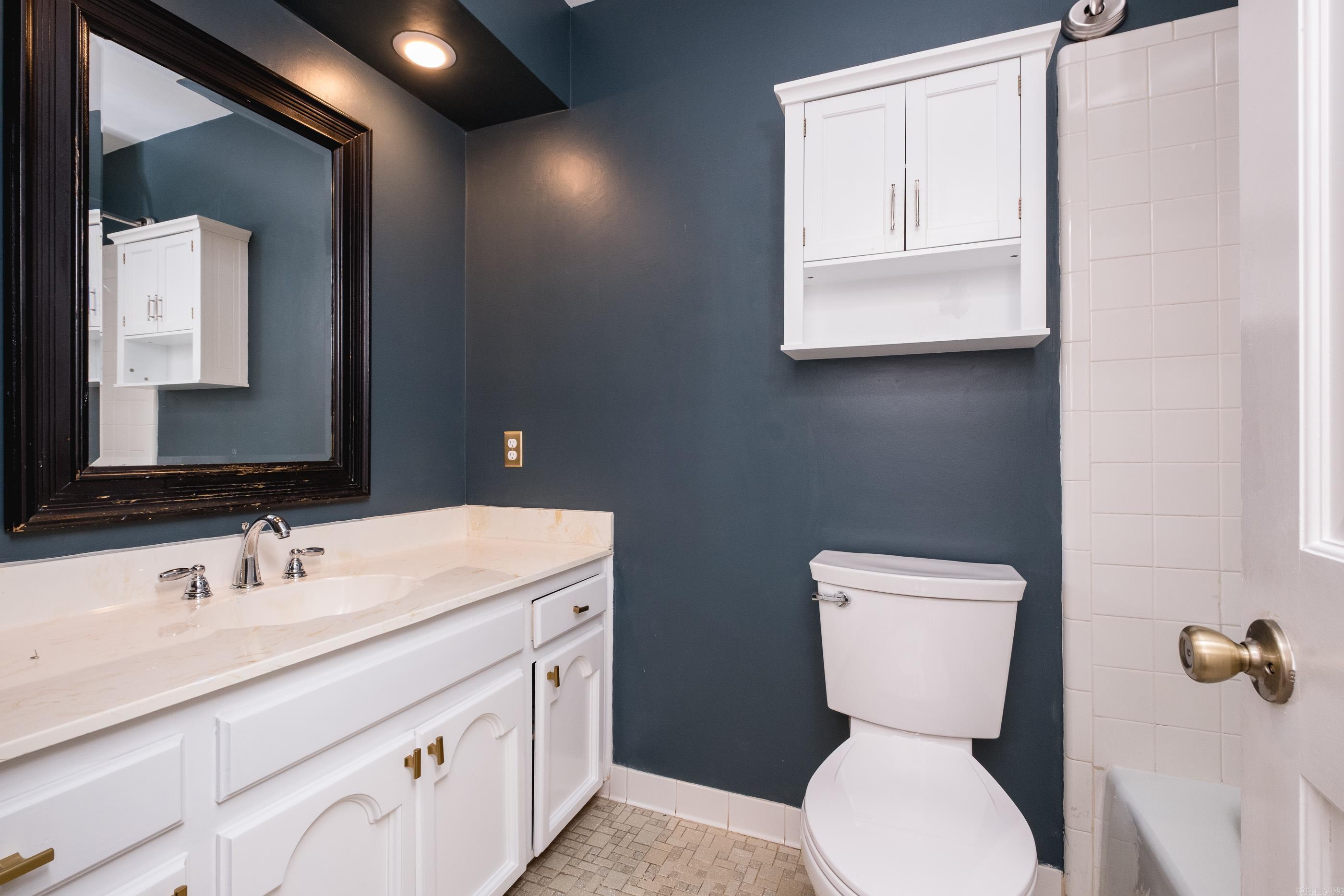 23 Inverness Cir  Little Rock, AR