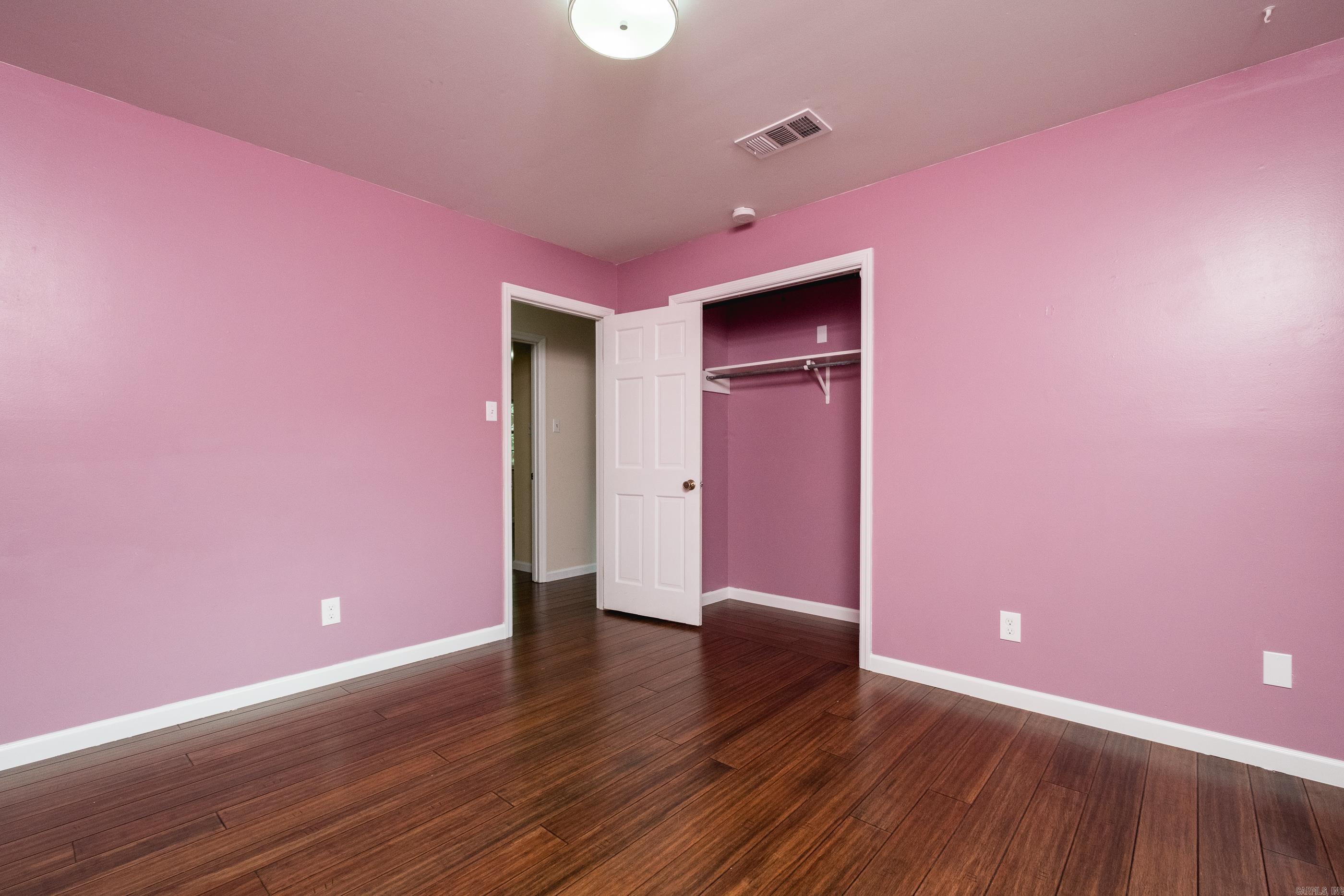 23 Inverness Cir  Little Rock, AR