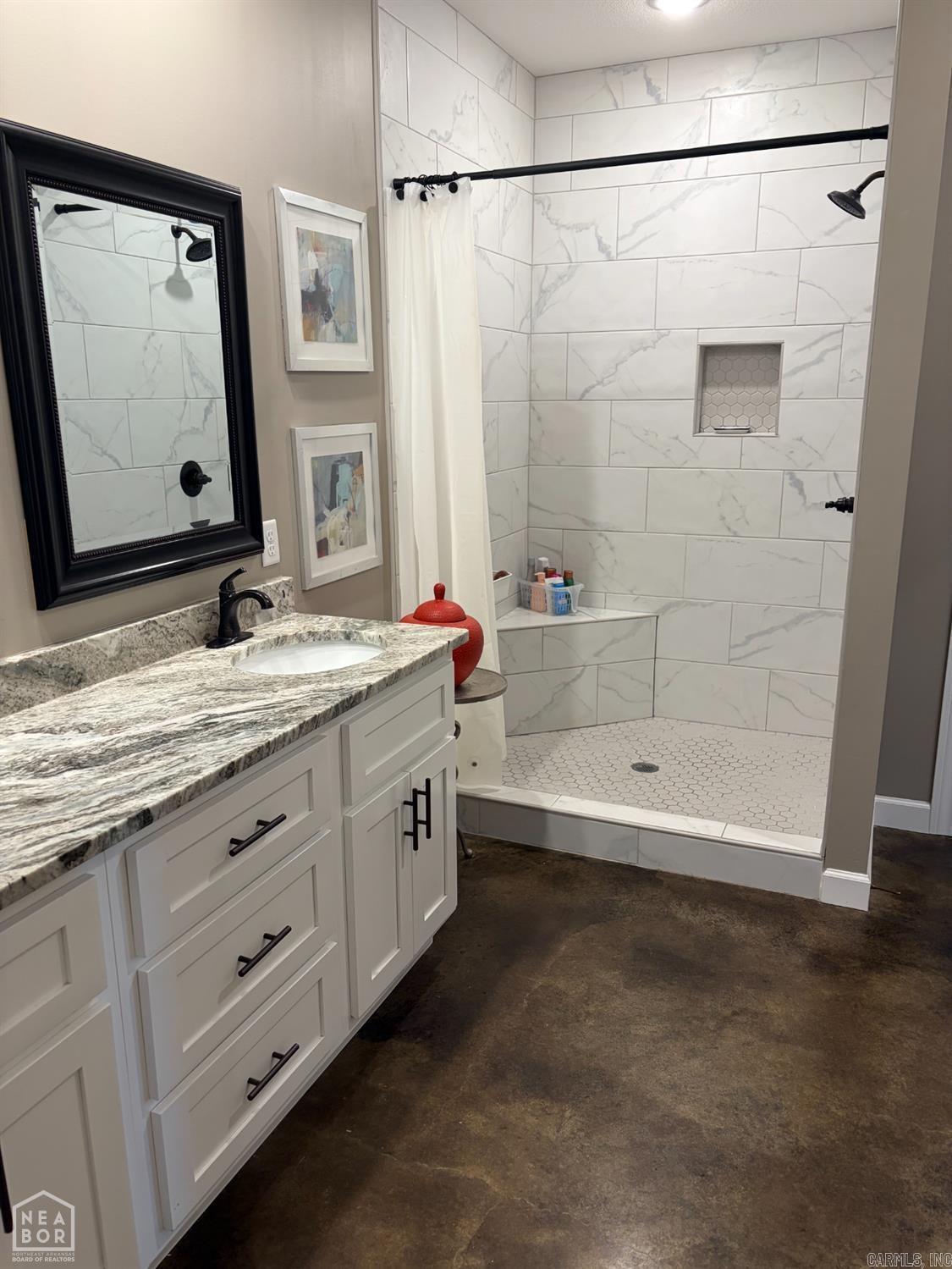 128 East Hills Drive  Bono, AR