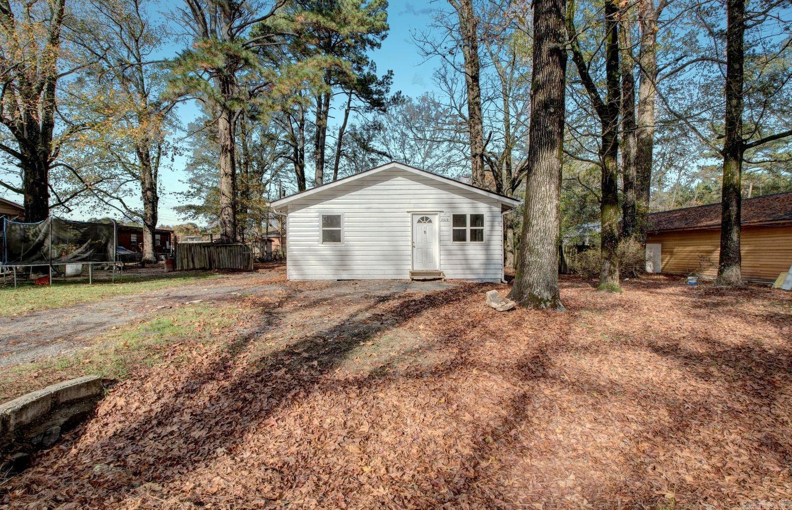 7512 Shady Grove  Little Rock, AR