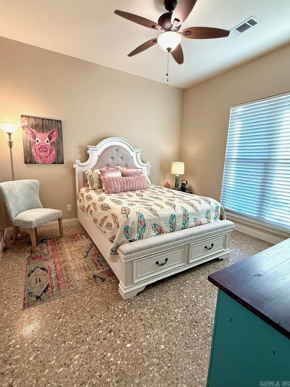 24 kalli  Vilonia, AR