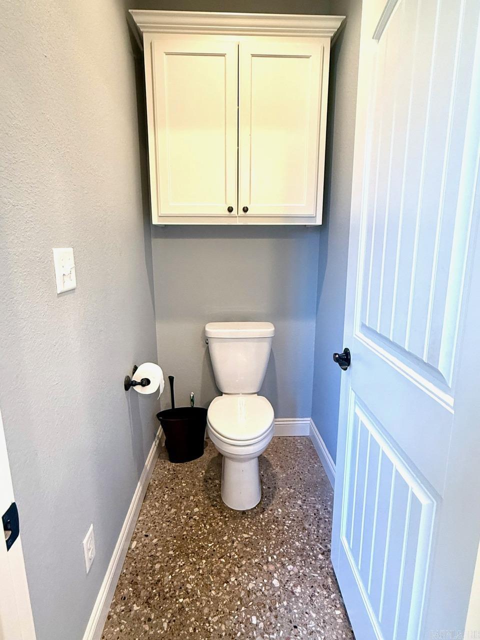 24 kalli  Vilonia, AR