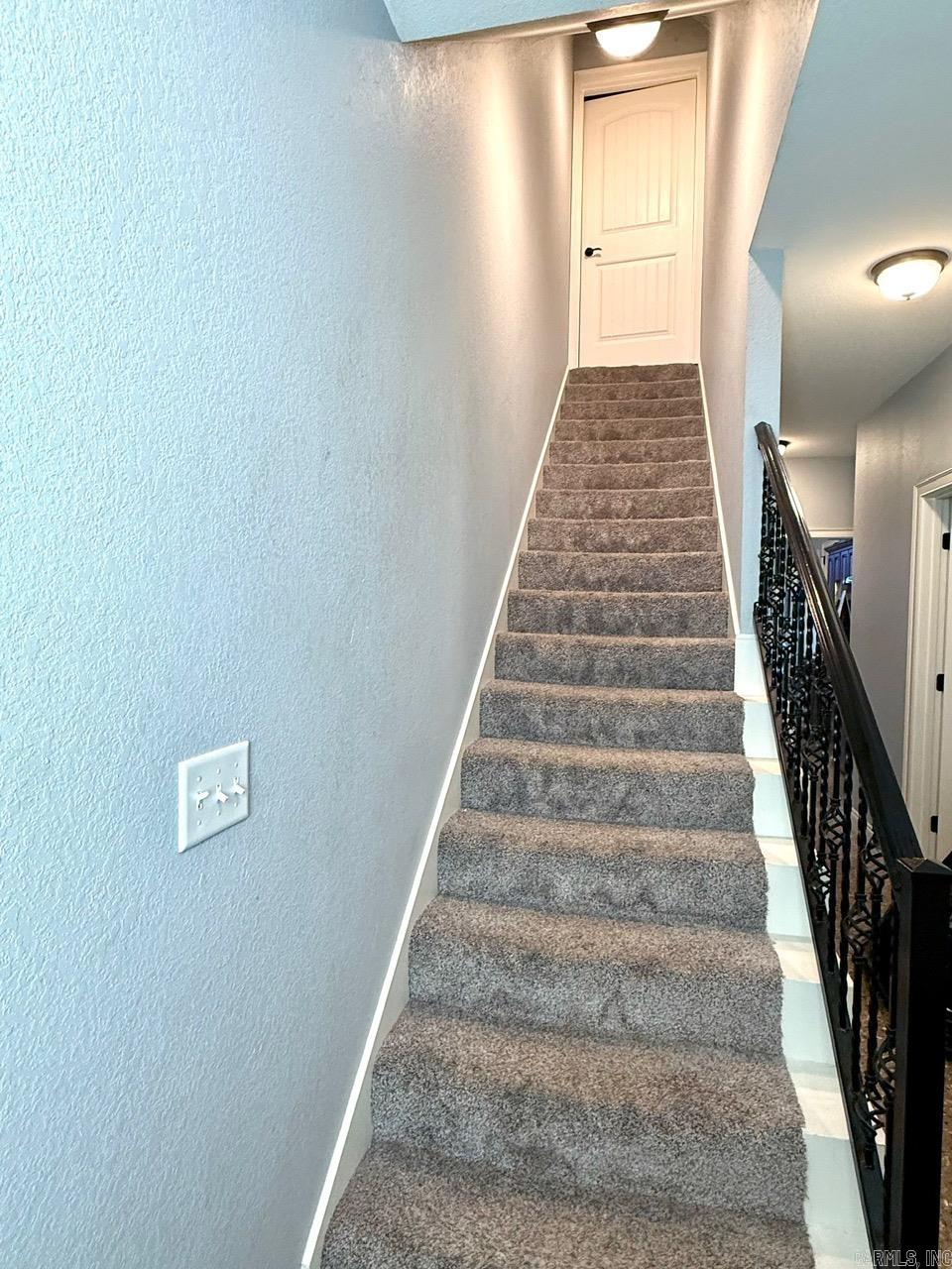 24 kalli  Vilonia, AR