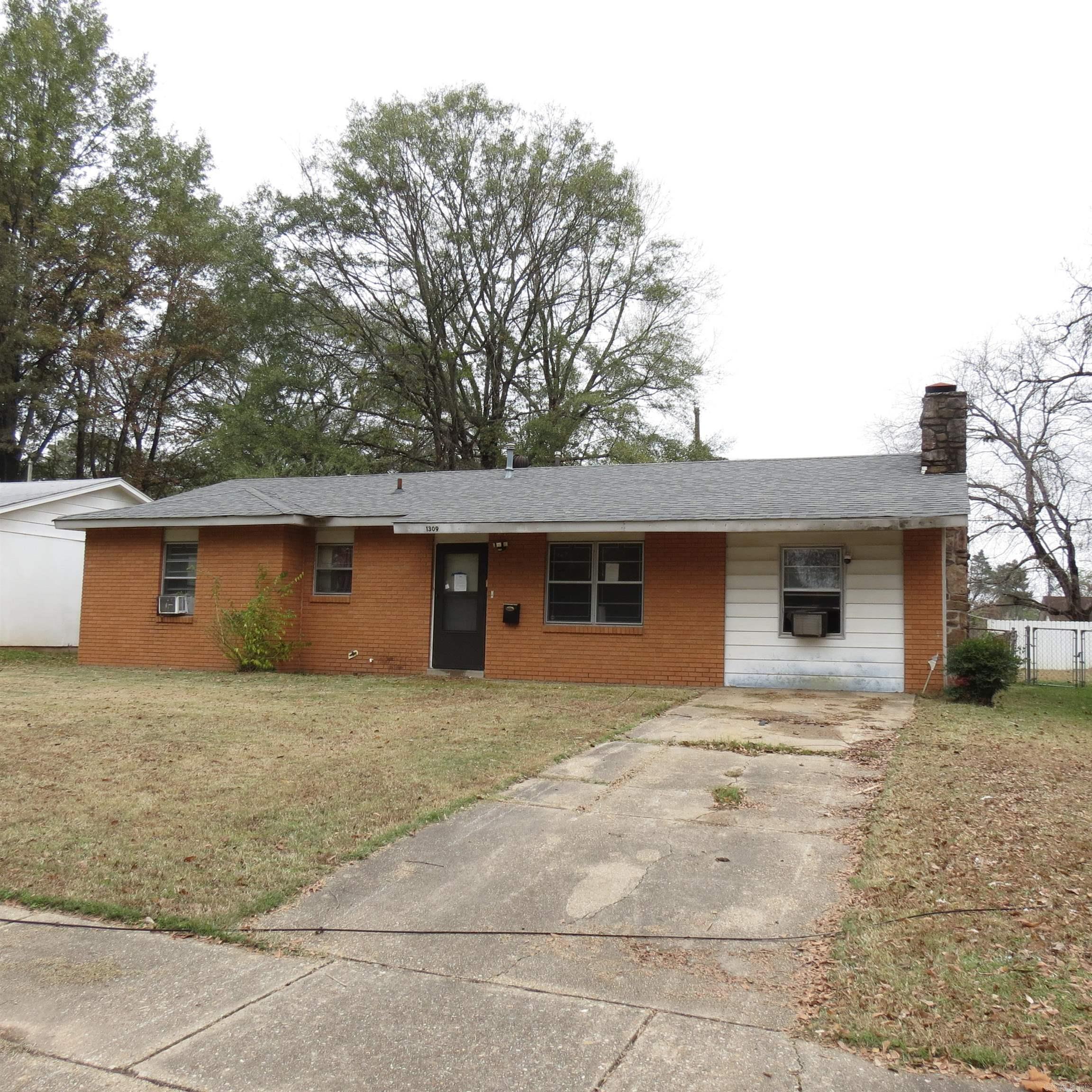 1309 Bailey  Pine Bluff, AR