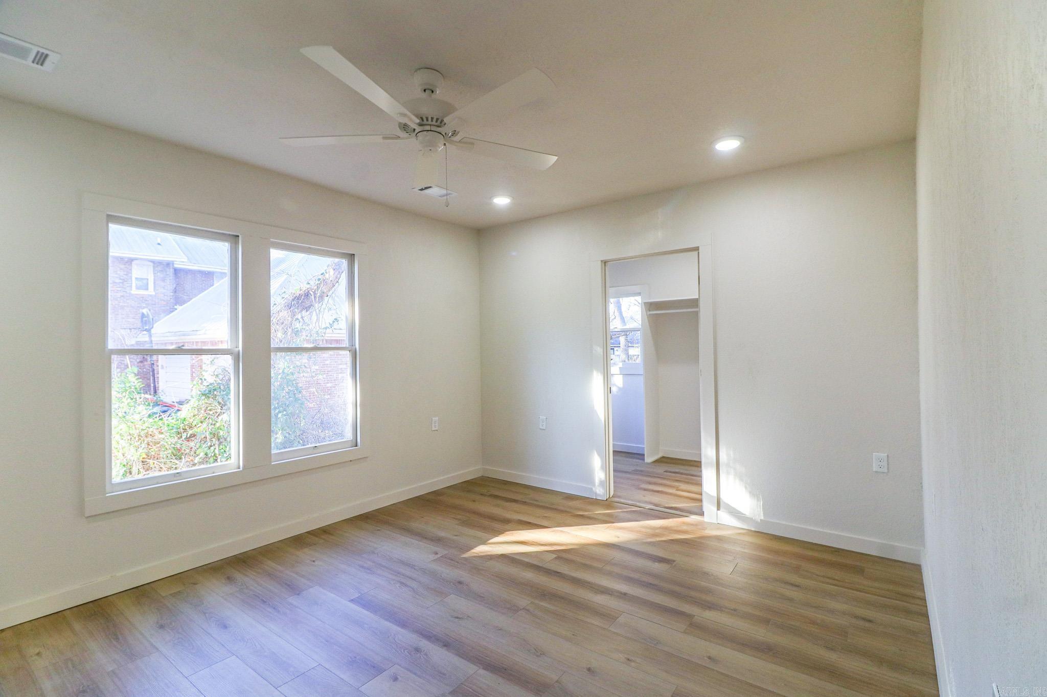 720 W Matthews  Jonesboro, AR