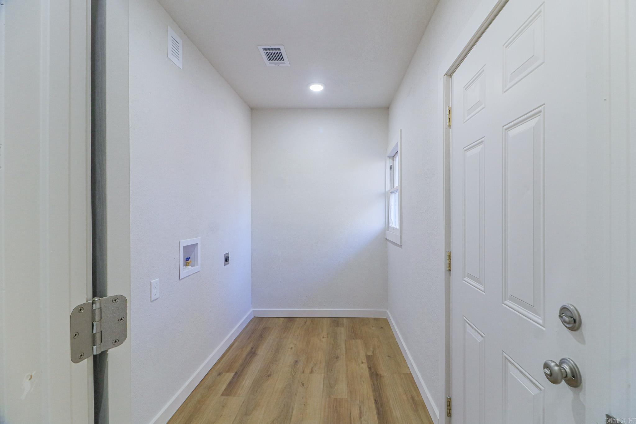 720 W Matthews  Jonesboro, AR