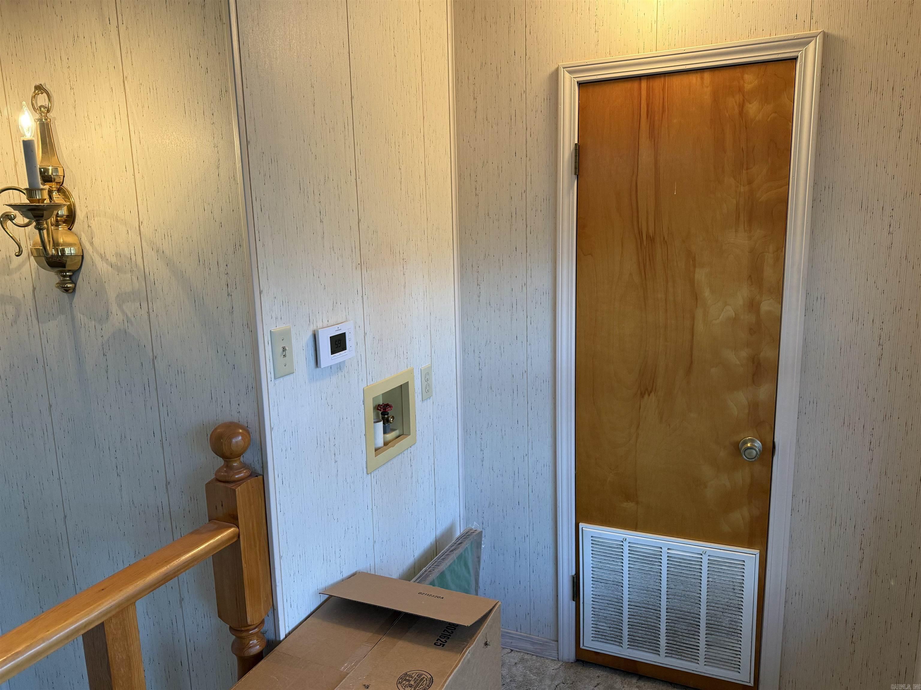 955 Hwy 31  Romance, AR