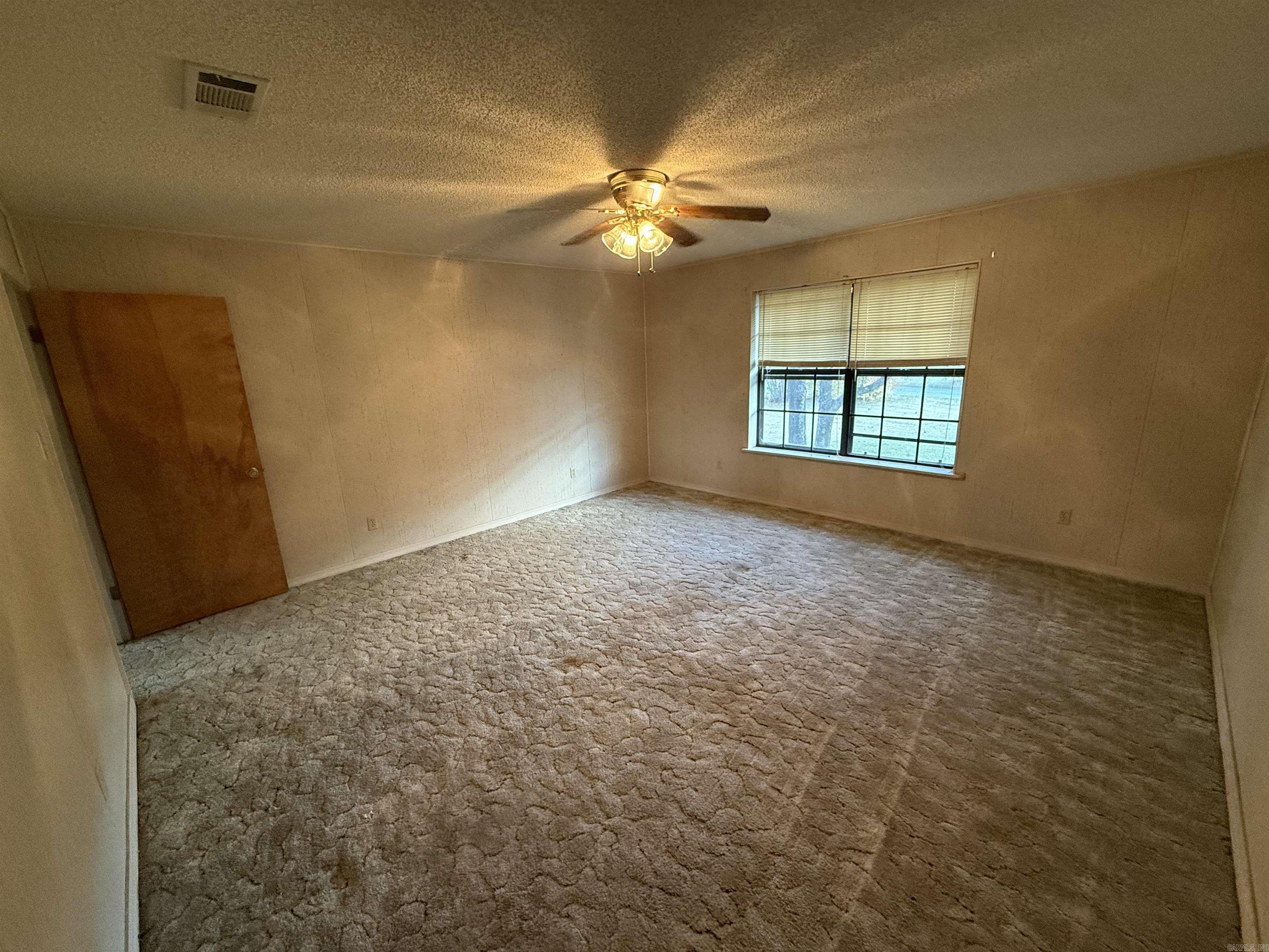 955 Hwy 31  Romance, AR