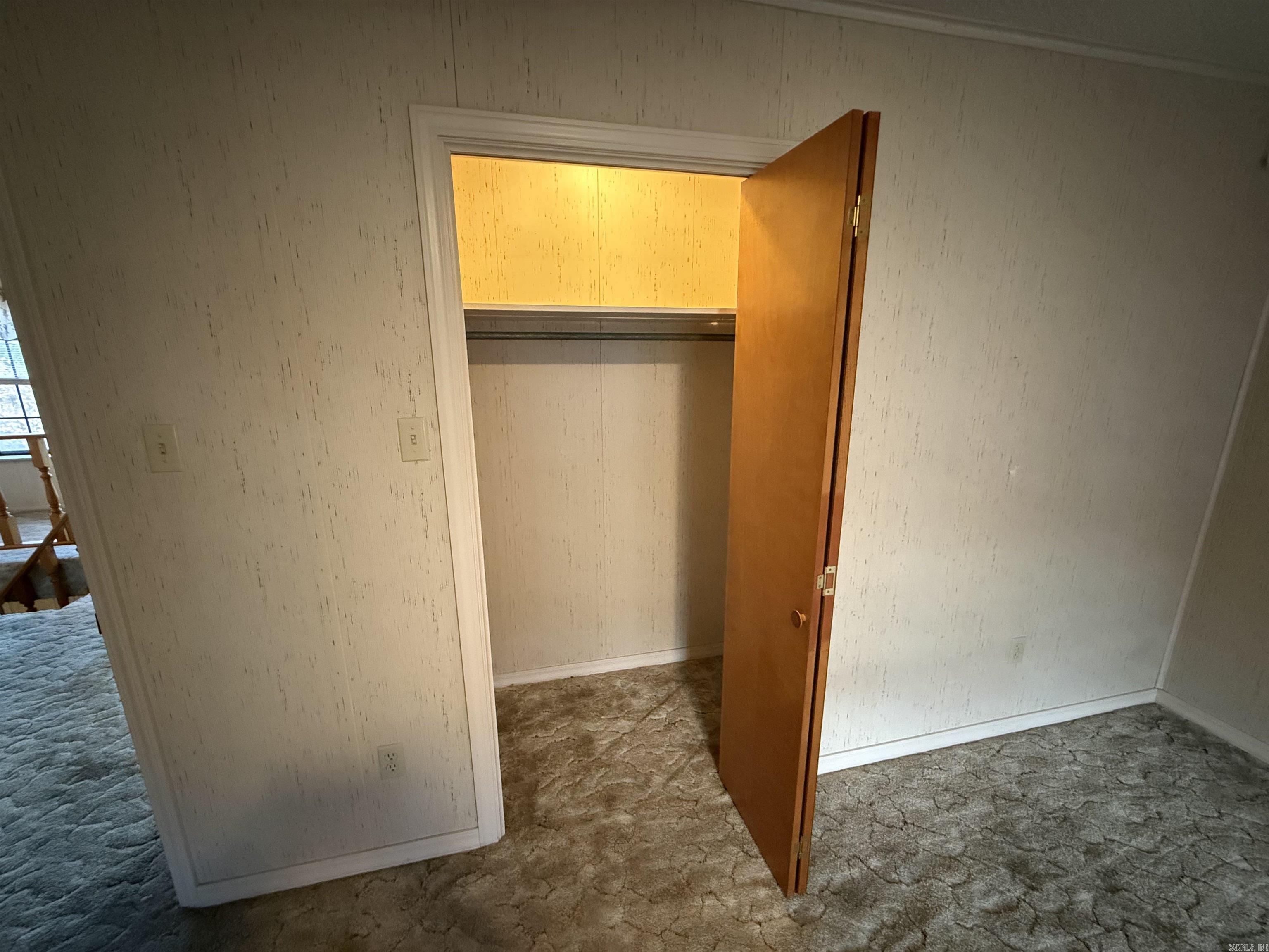 955 Hwy 31  Romance, AR